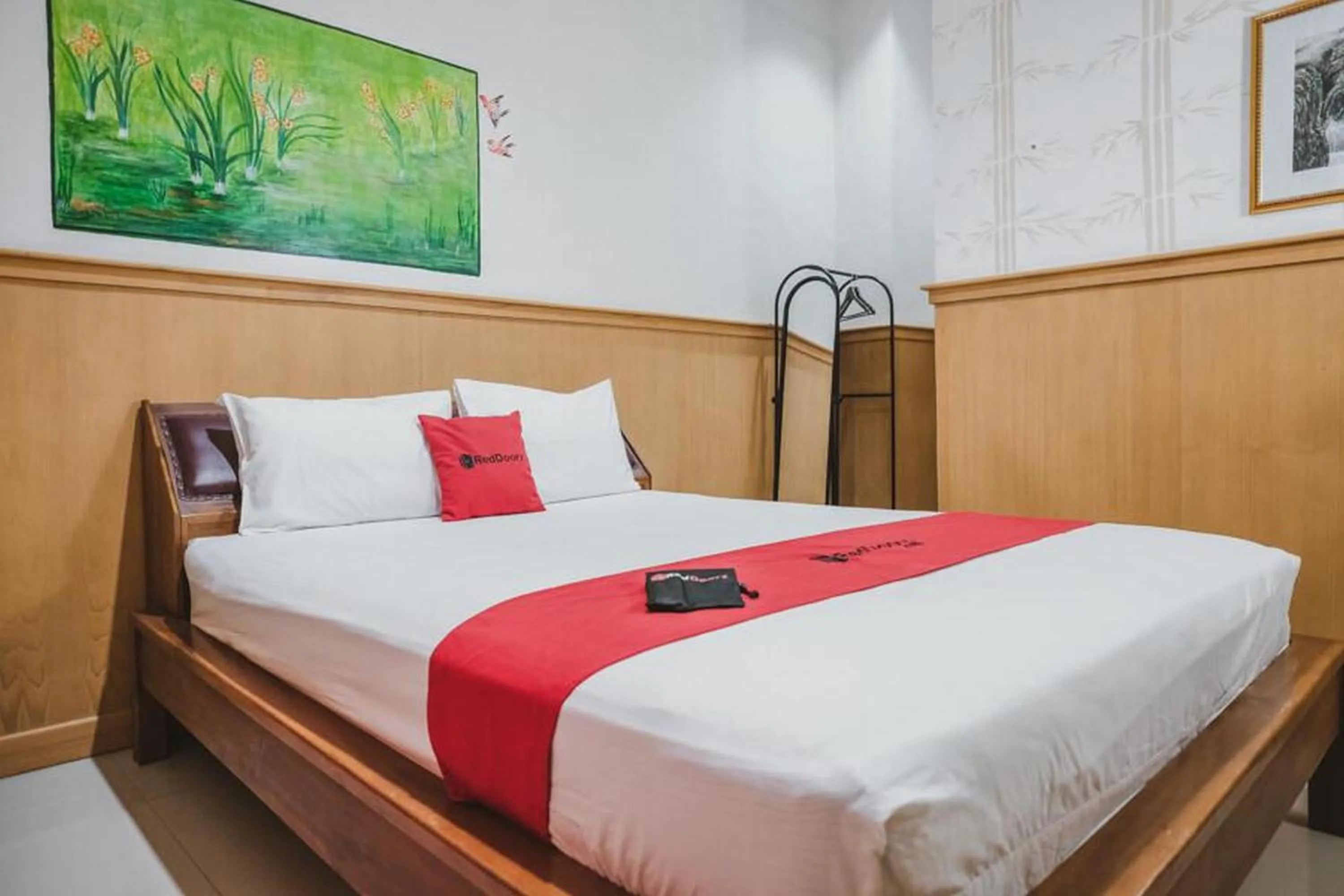 Double Room in RedDoorz near Kartini Mall Lampung