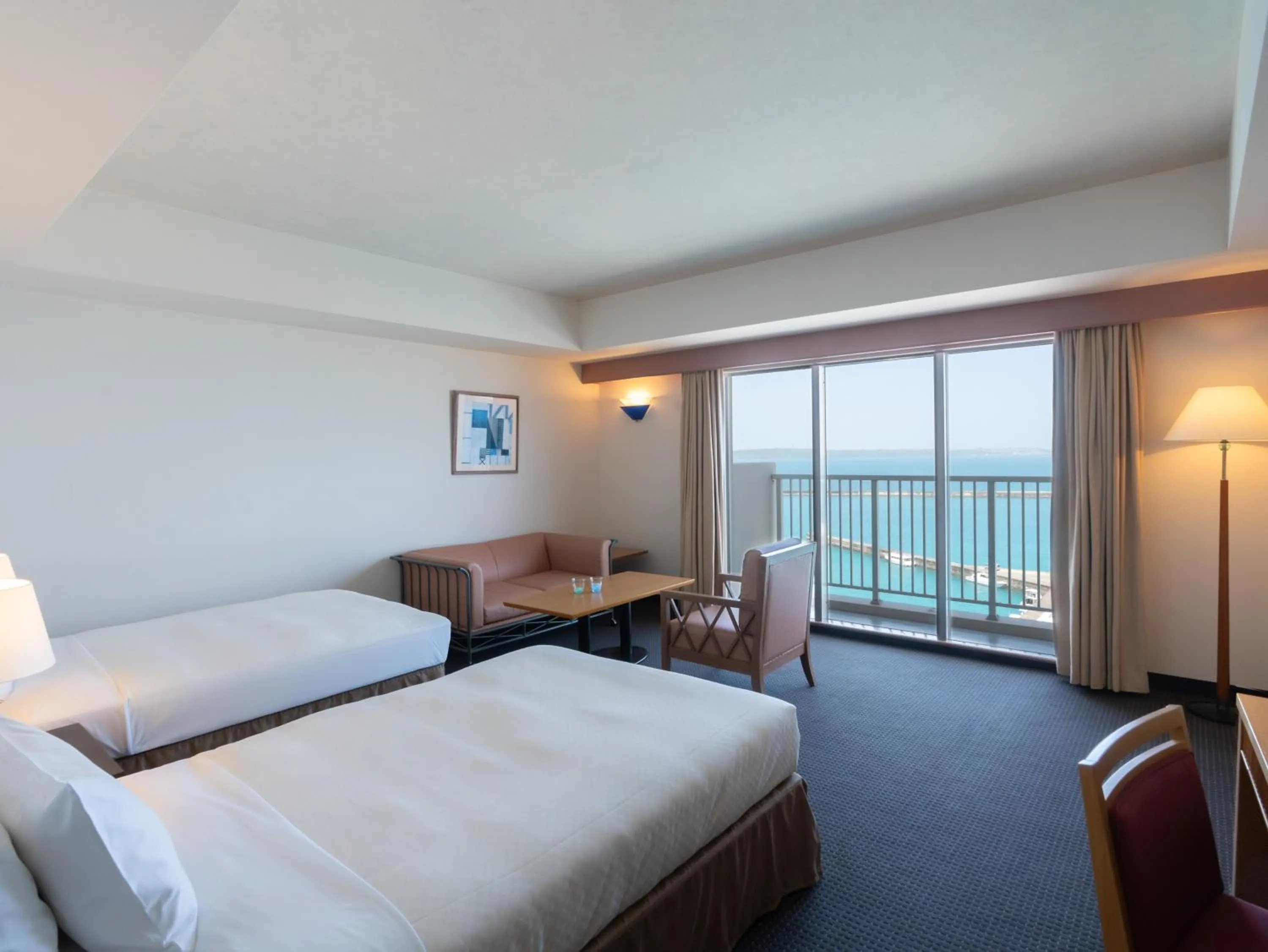 Deluxe Twin Room-Ocean View in Hotel Atollemerald Miyakojima
