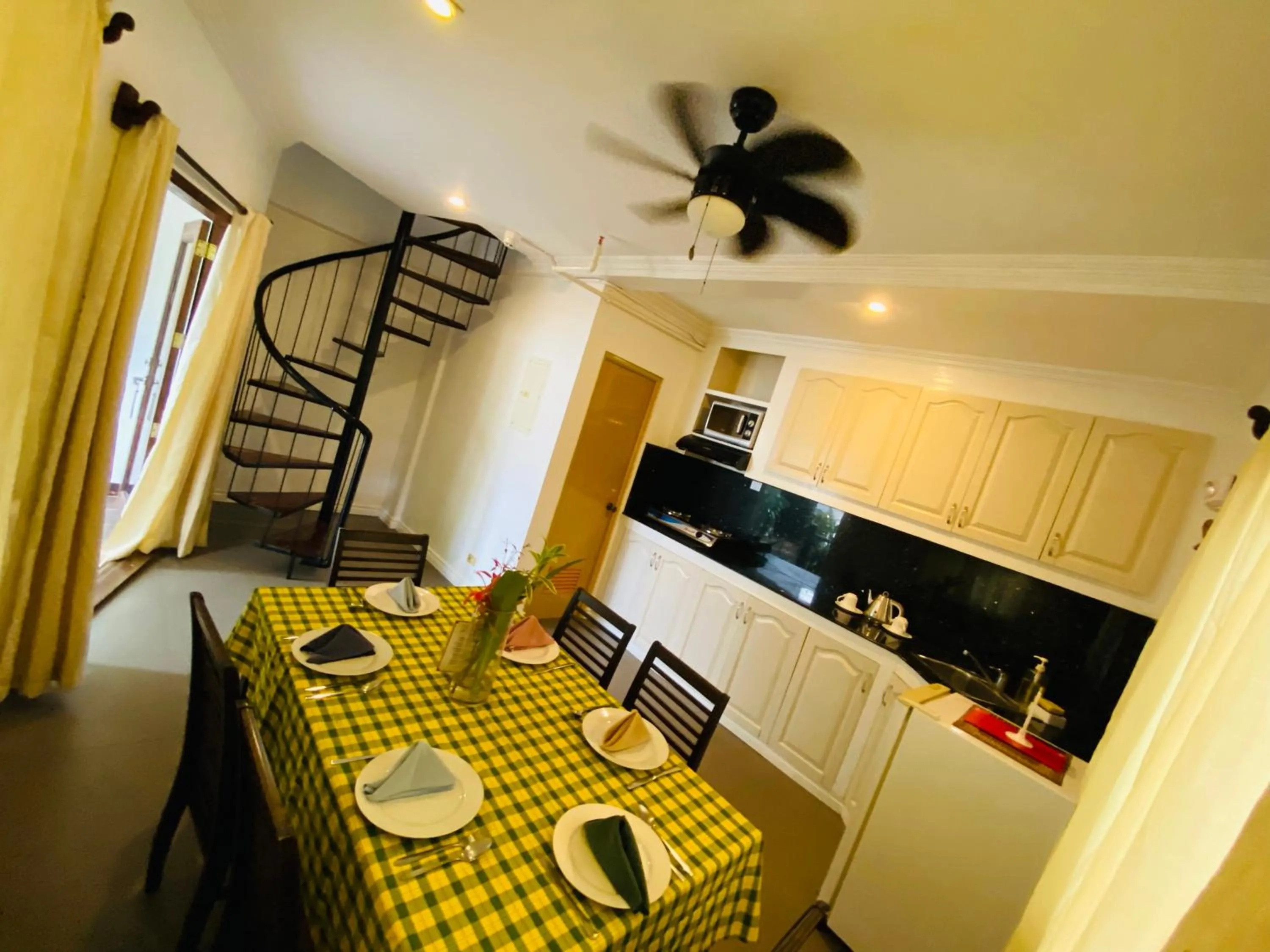 Large Condo in Nirvana Beach Resort