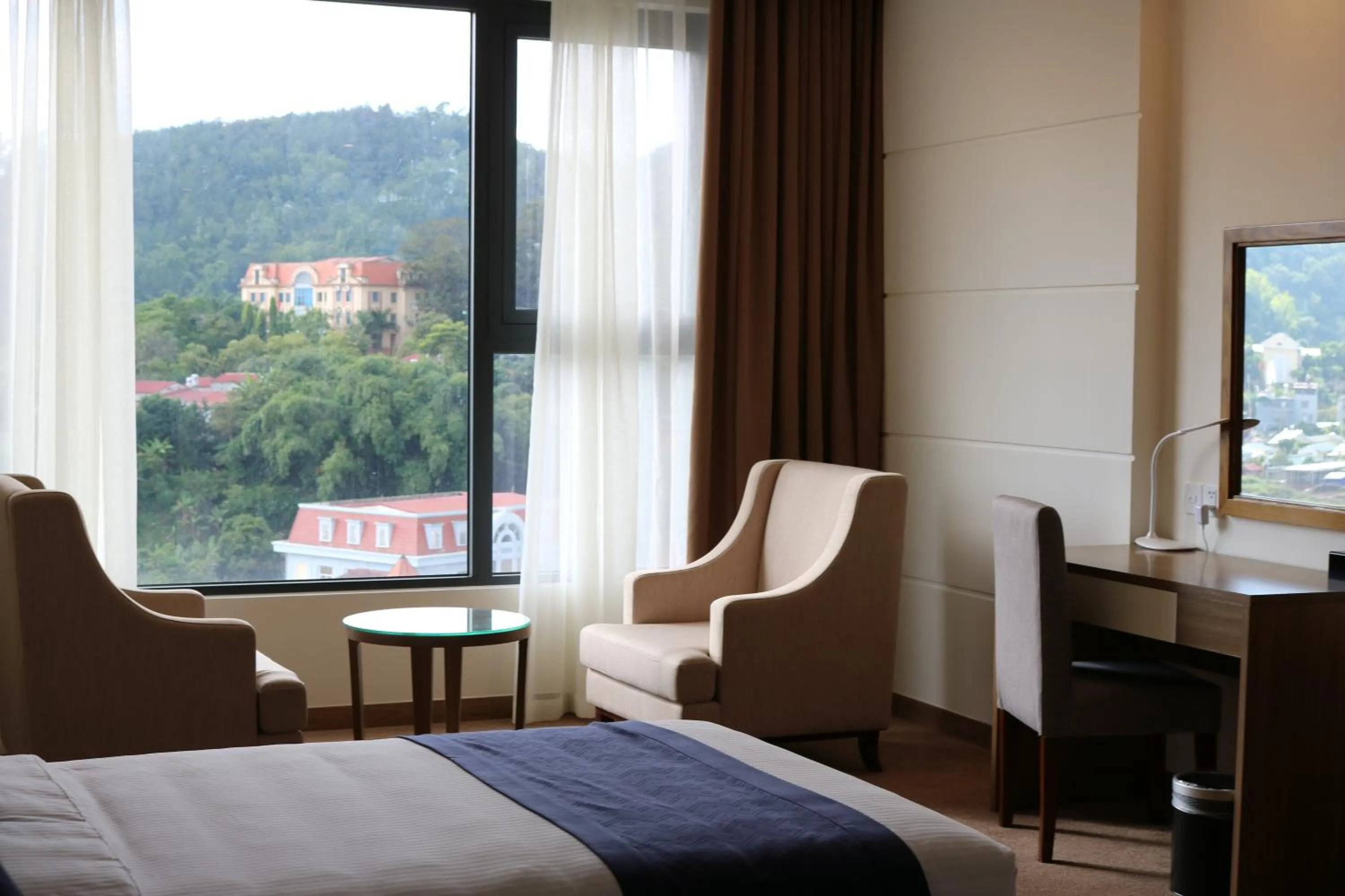 Deluxe Twin Room in Muong Thanh Luxury Son La