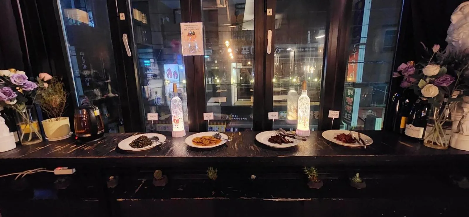 Deluxe Family Room Breakfast Included in Friendly DH Naissance Hotel by Mindrum Group