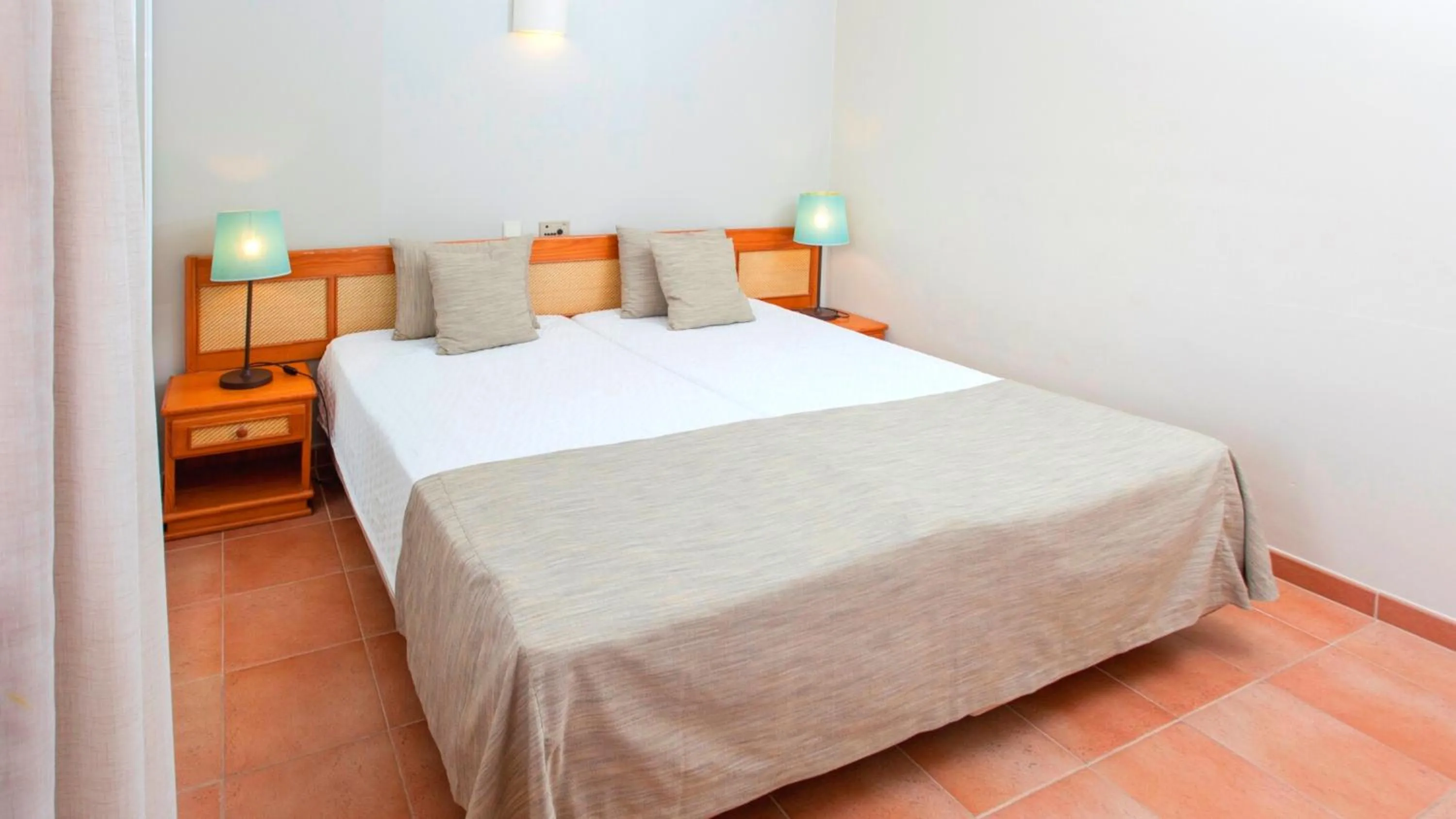 One-Bedroom Apartment in Alfagar Cerro Malpique