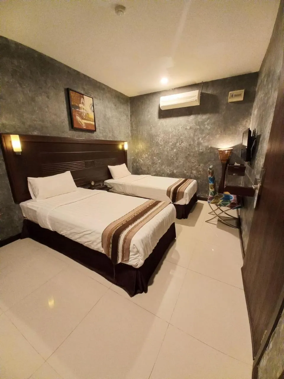 Standard King Room in GM Hotel