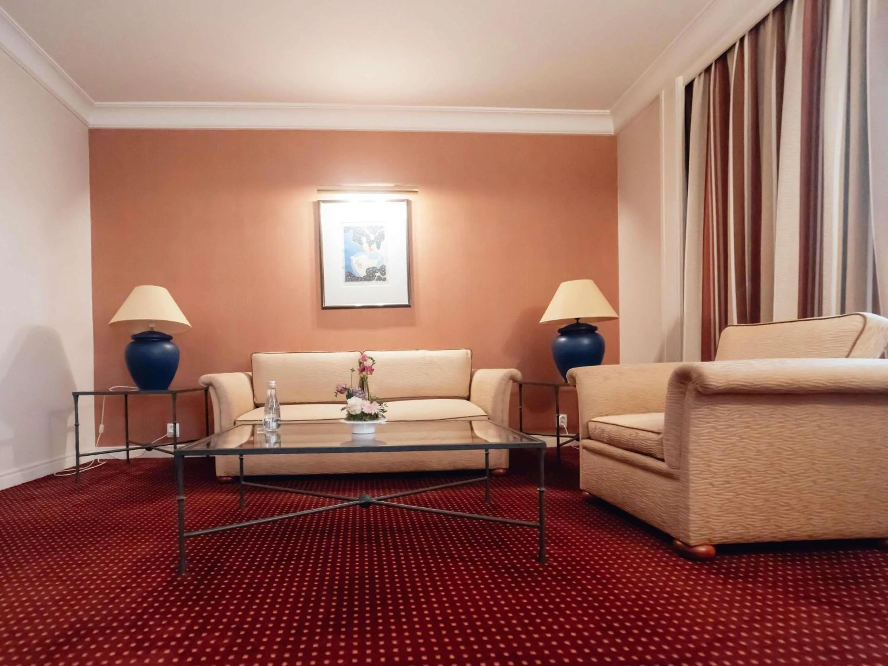 Executive Suite with One Double Bed in Pullman Bucharest World Trade Center