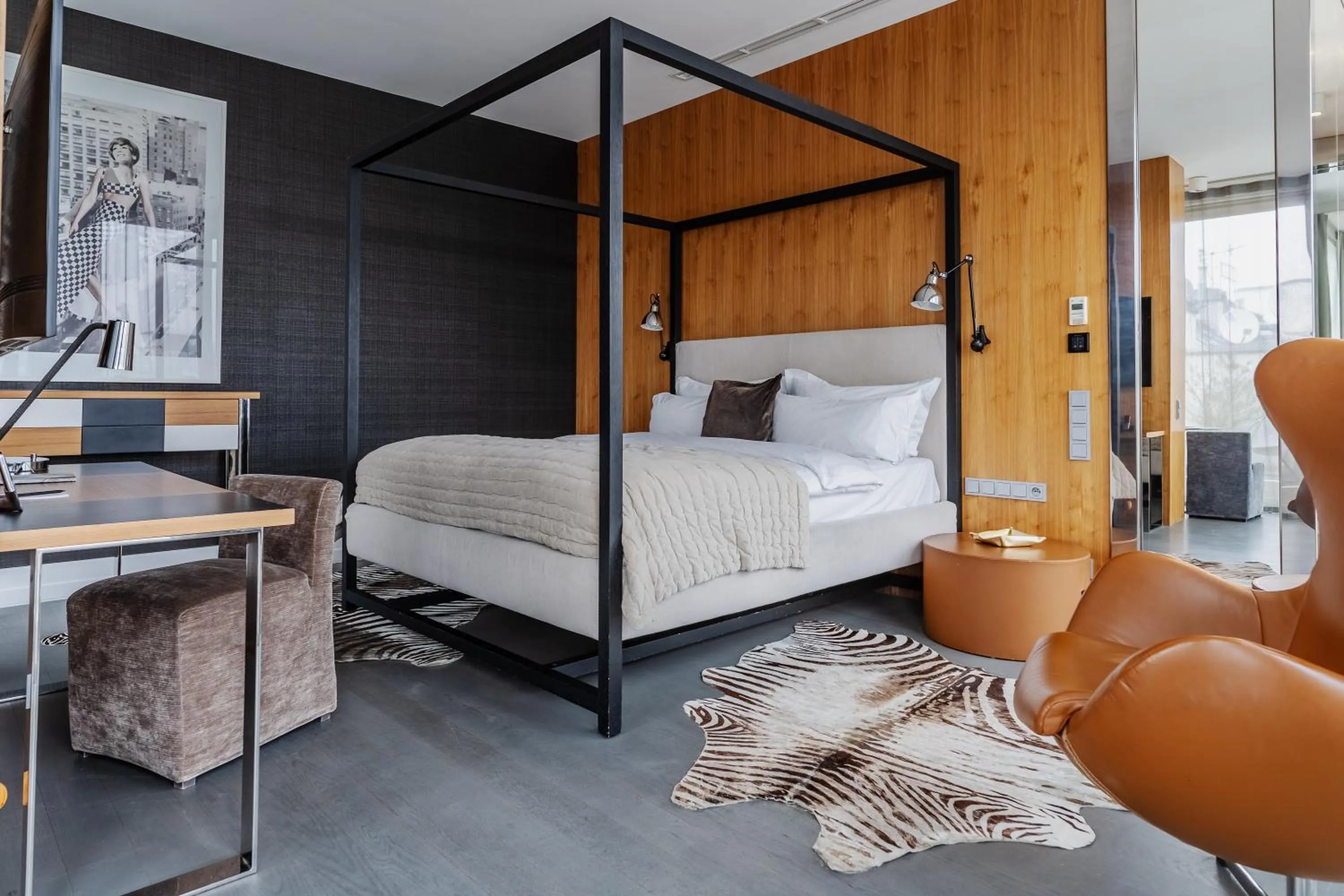 Junior Suite with Balcony in H15 Boutique Hotel, Warsaw, a Member of Design Hotels