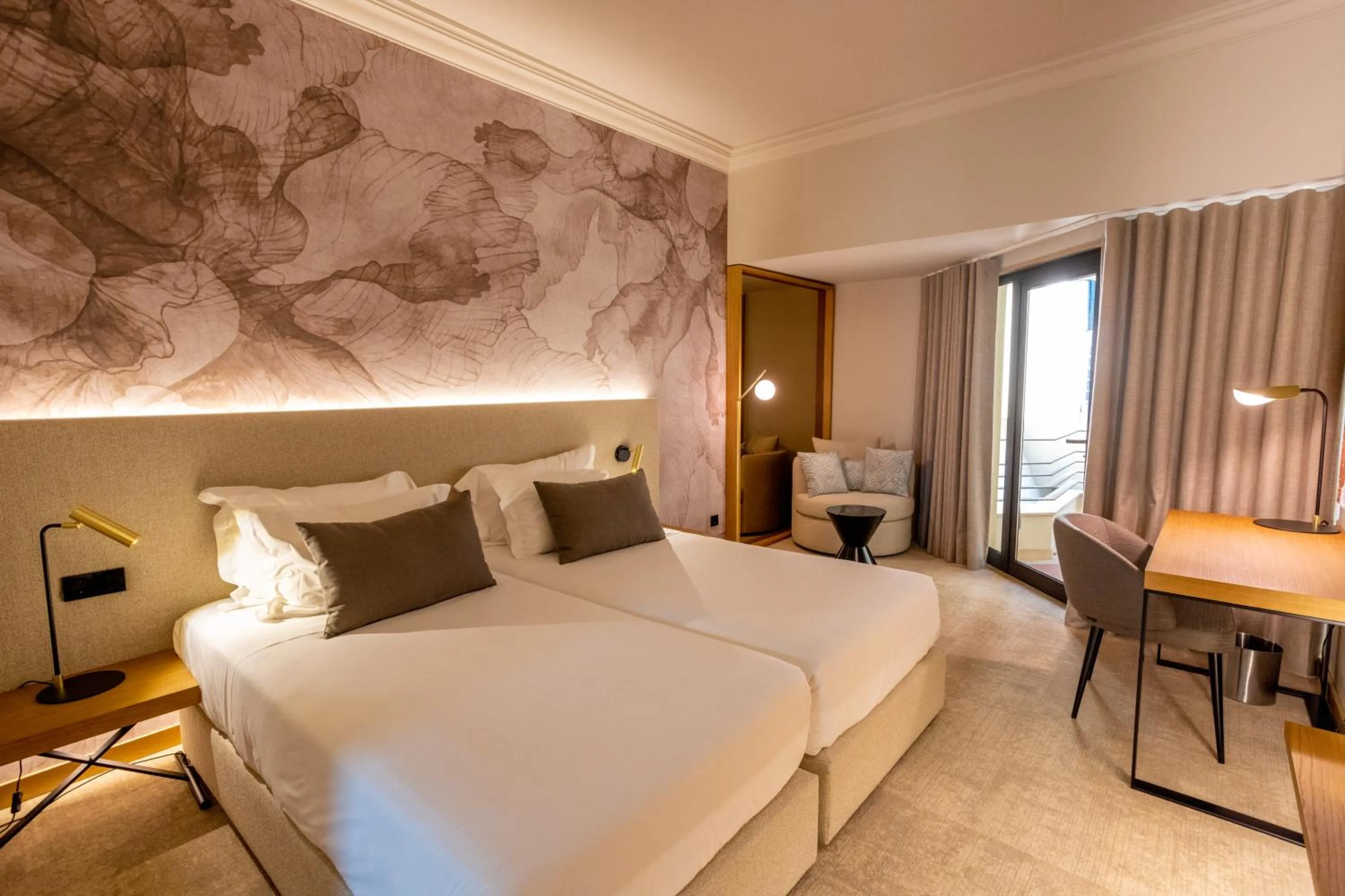 Superior Twin Room in Cidnay Santo Tirso - Charming Hotel & Executive Center