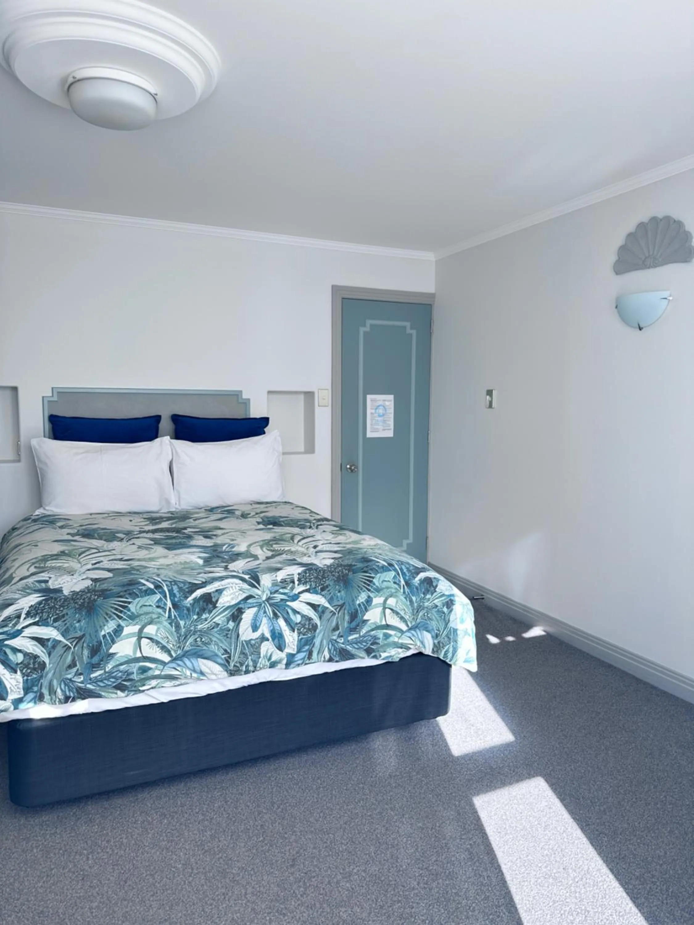 Deluxe Suite in Pure Motel