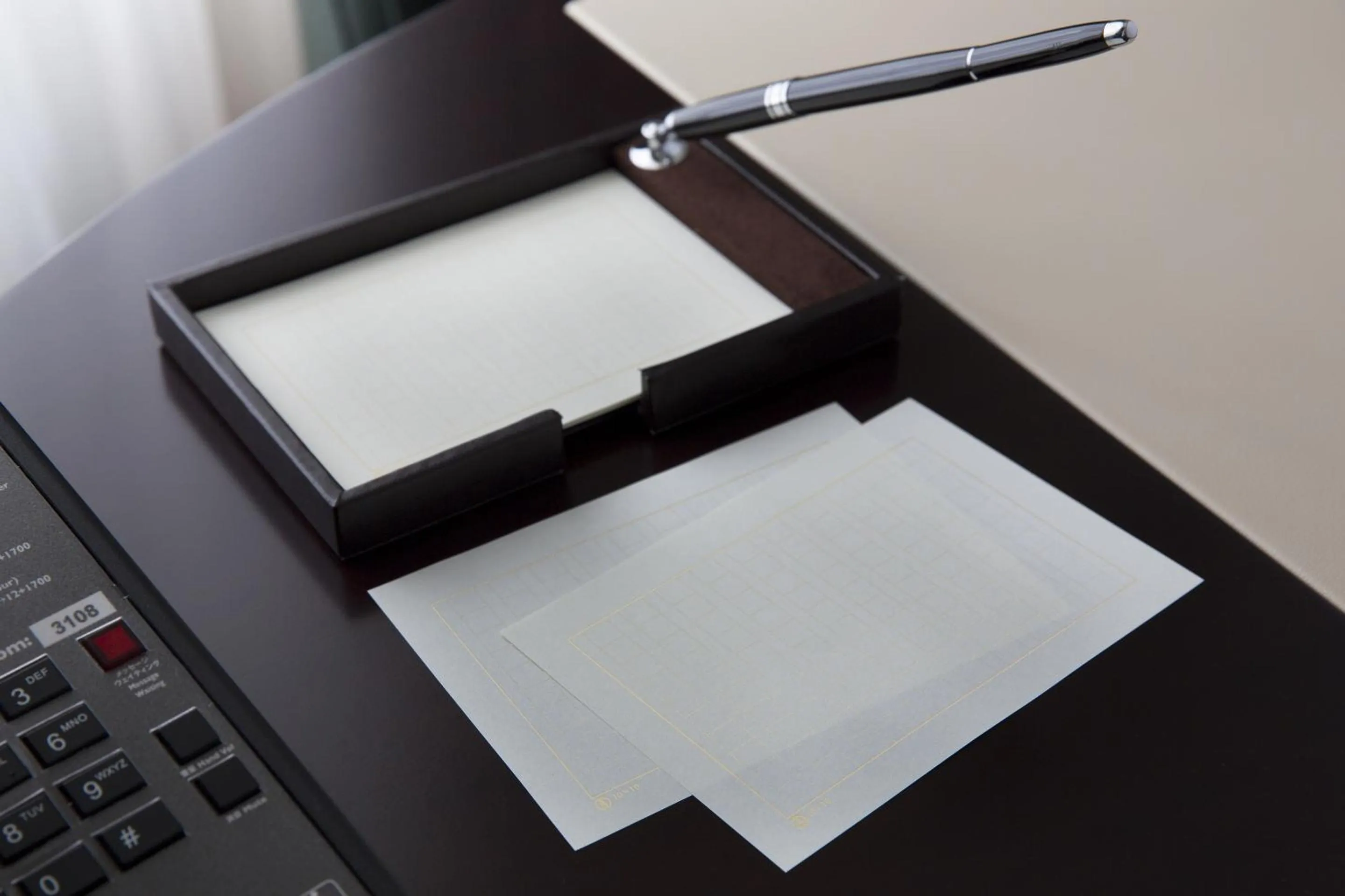 South Wing Deluxe Twin - Smoking in The Tokyo Station Hotel