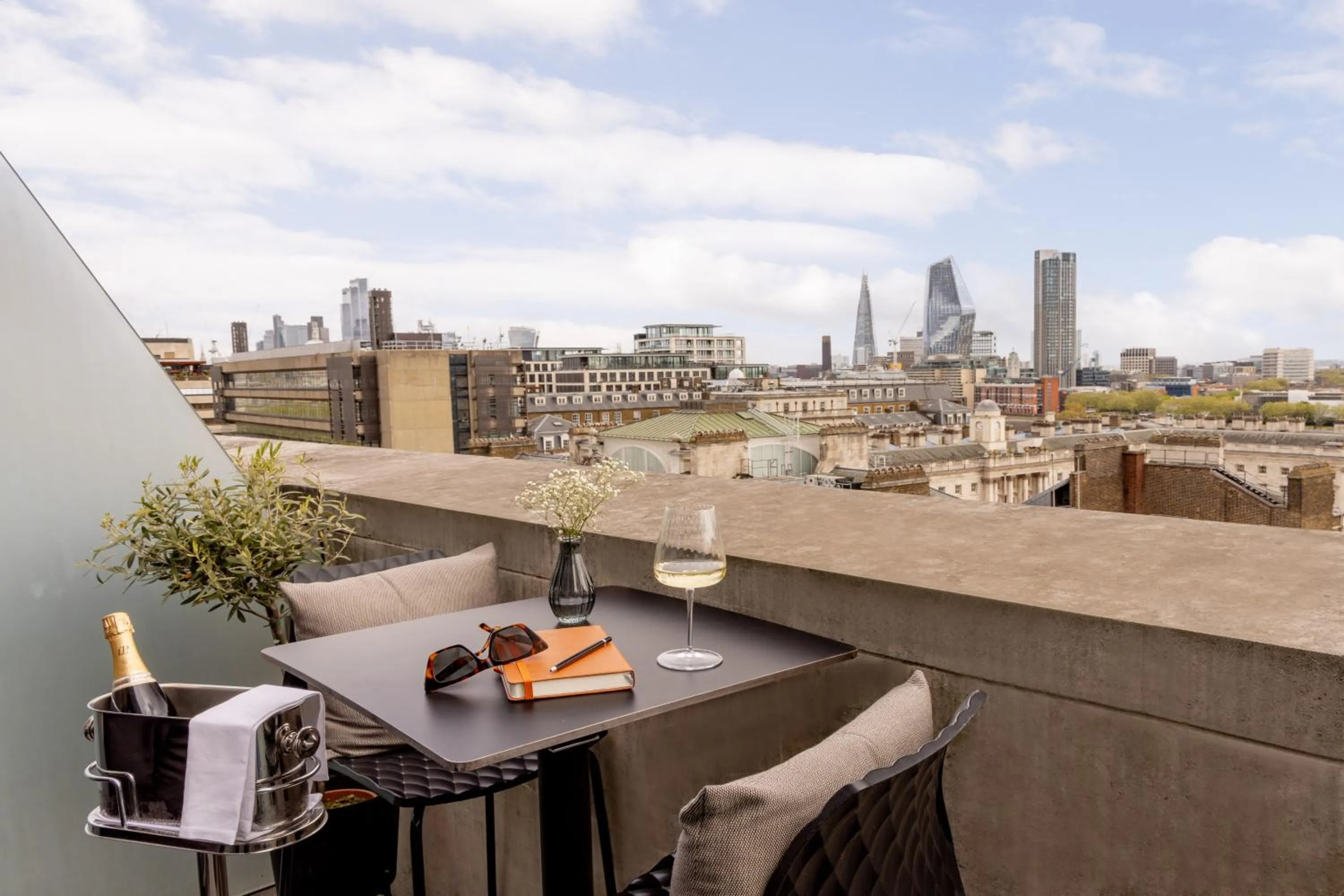 Superior ME River View Terrace in ME London by Melia - Covent Garden