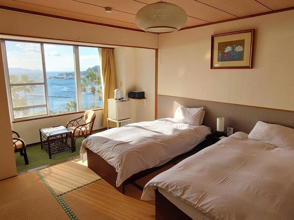 Standard Twin Room in Ibusuki Phoenix Hotel