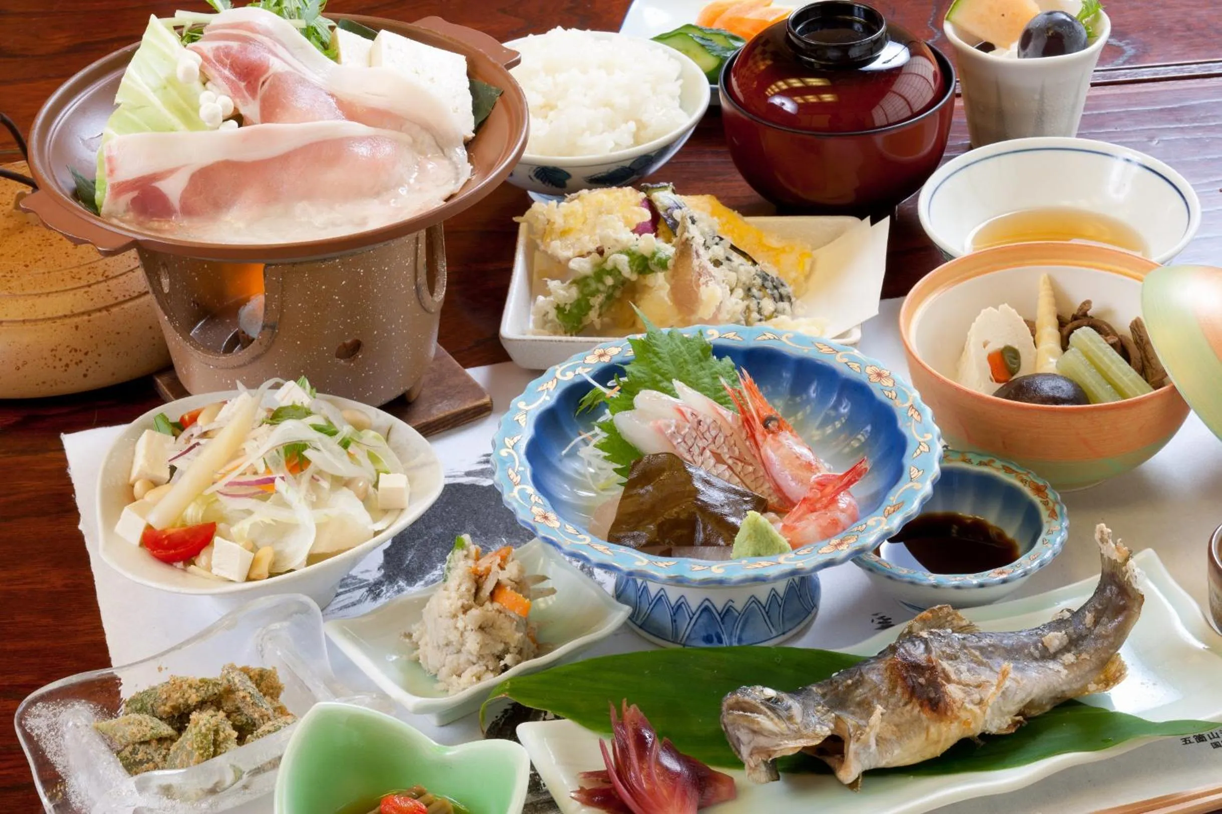 Superior Japanese Room with Private Bathroom in Gokasanso