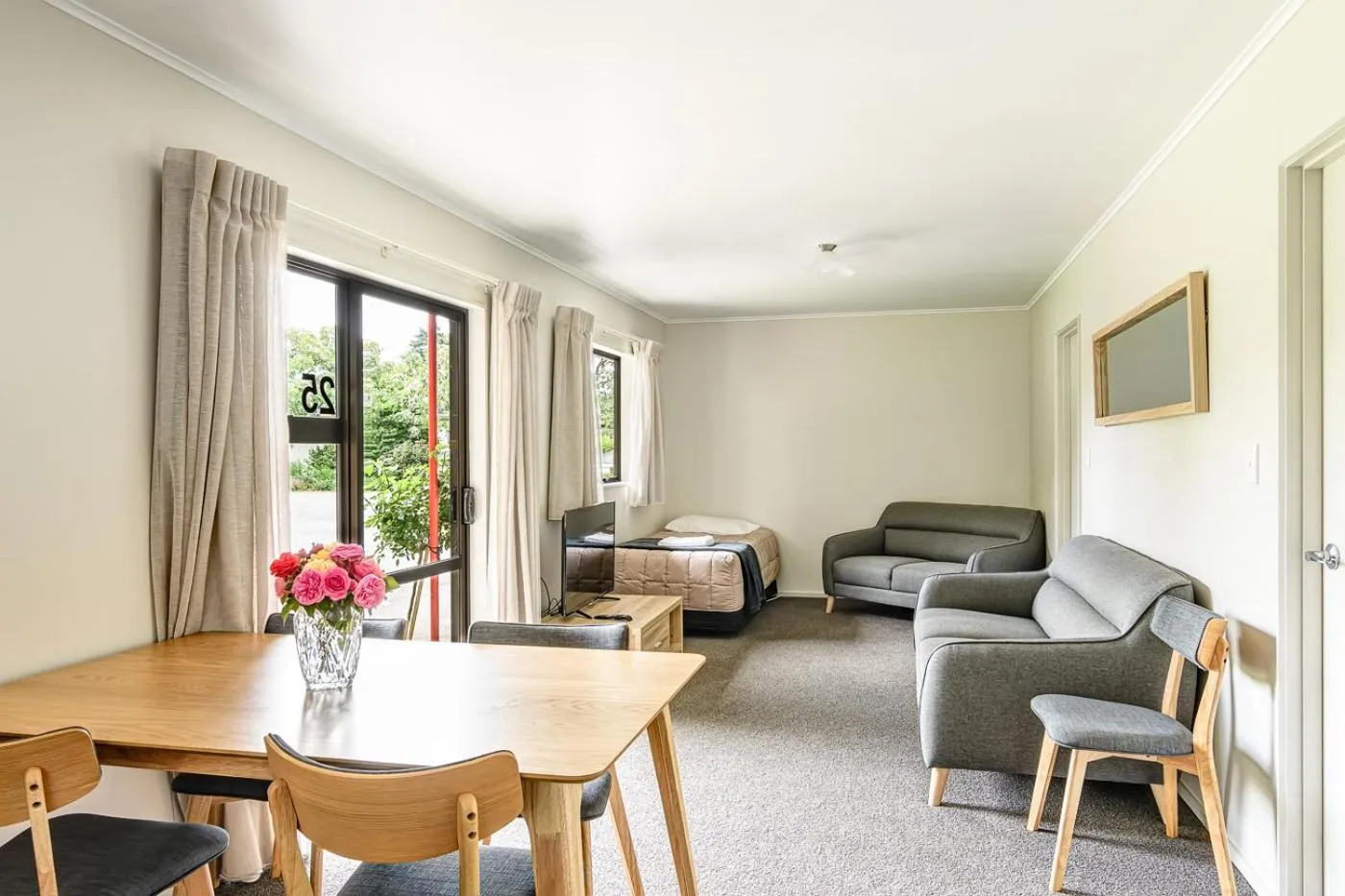 Large Two-Bedroom Apartment in Motueka Garden Motel