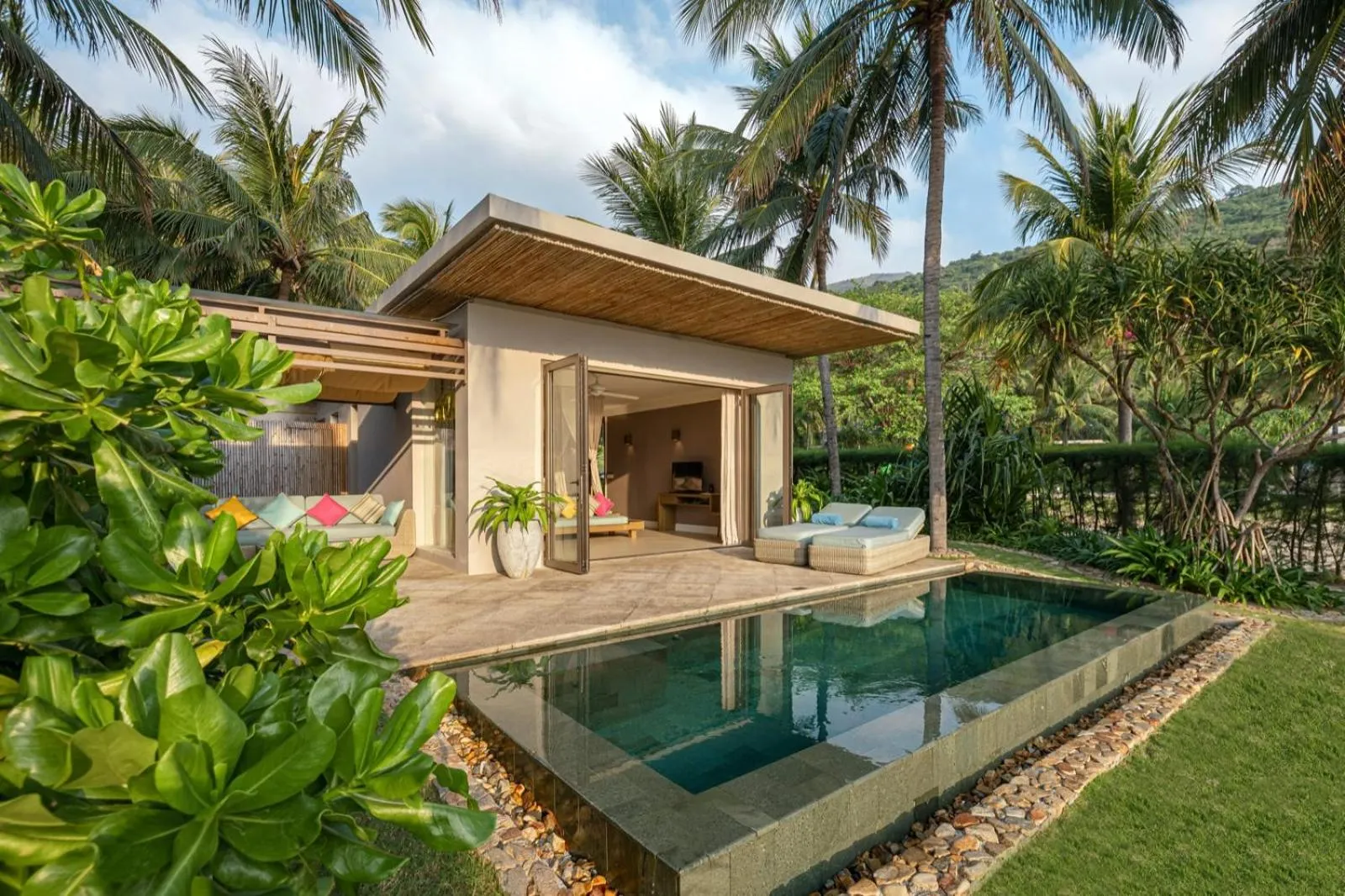 Beachfront Villa - Private Pool in Mia Resort Nha Trang