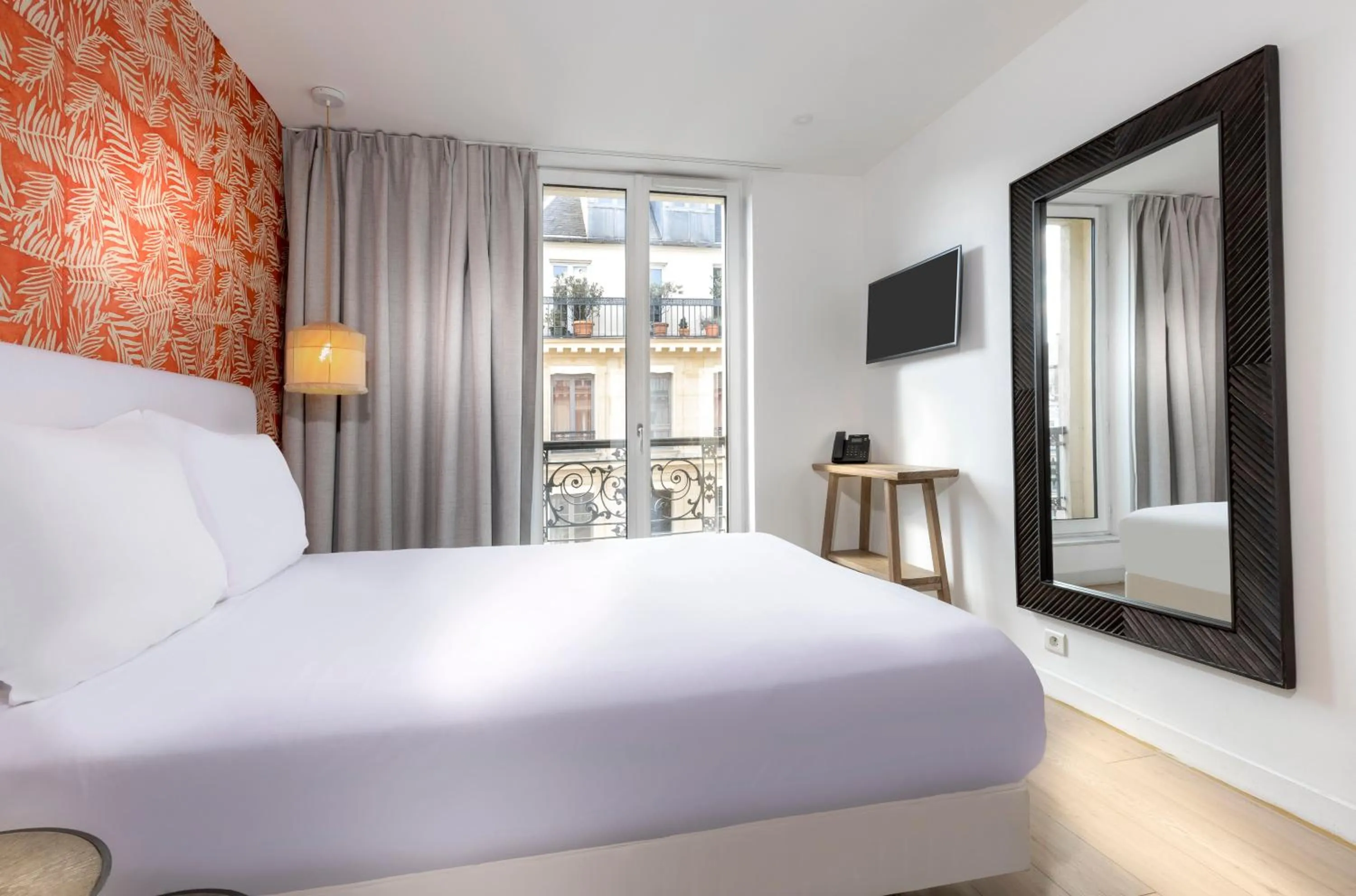 Superior Double Room in Hôtel Emile Le Marais