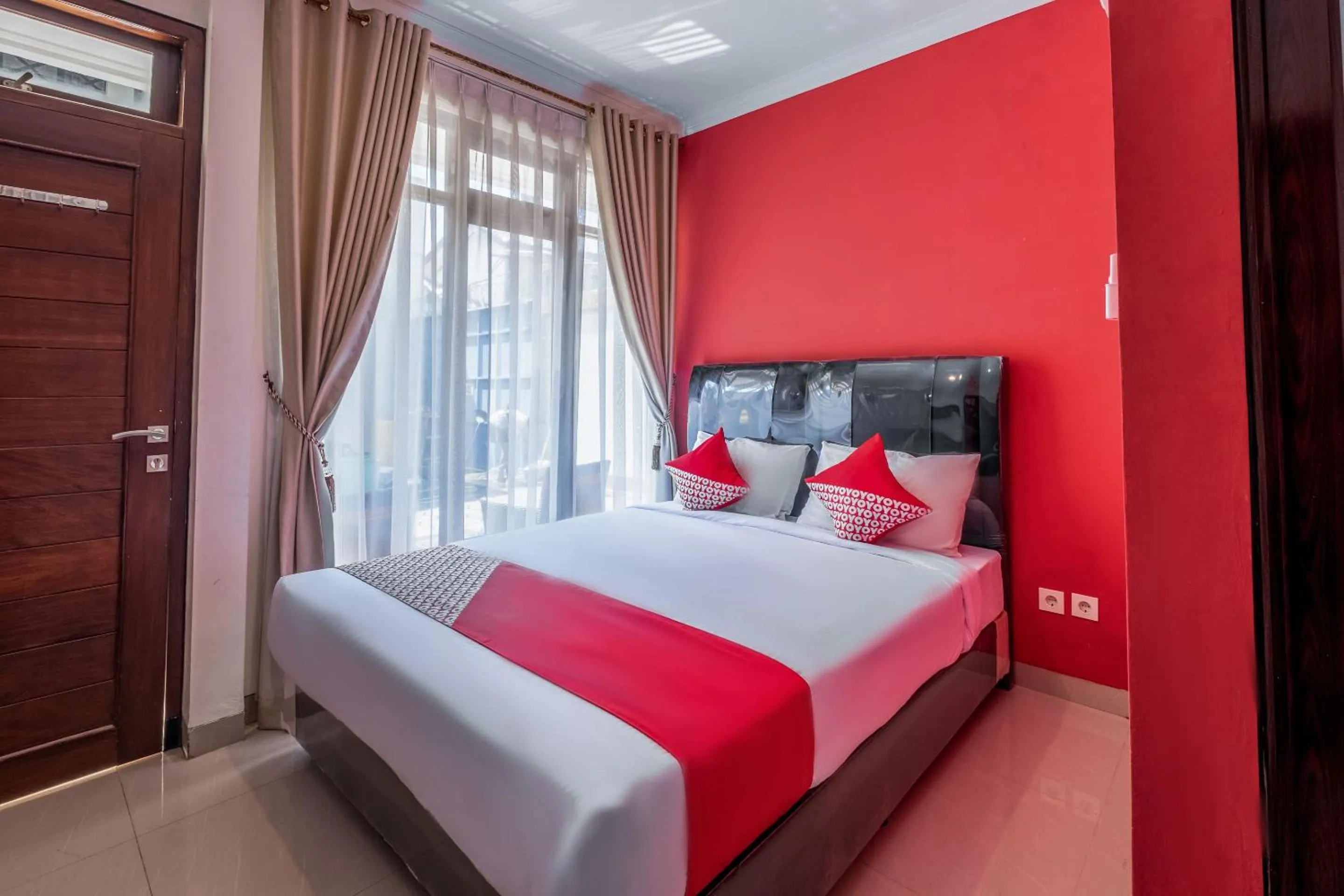 Deluxe Double Room in OYO Collection O 1032 Rahayu Residence Syariah