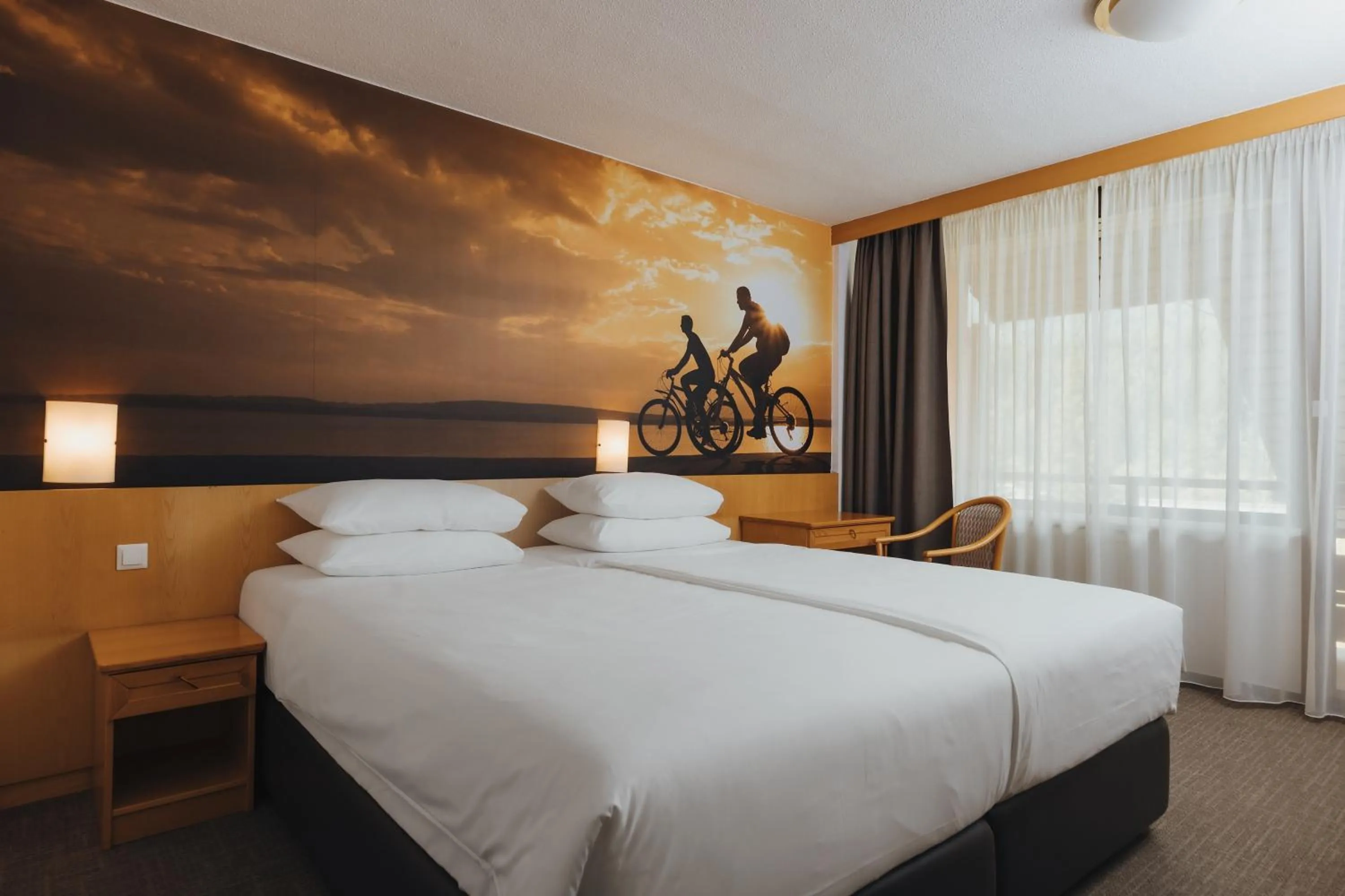 Double or Twin Room with Mountain View in Hotel Kompas