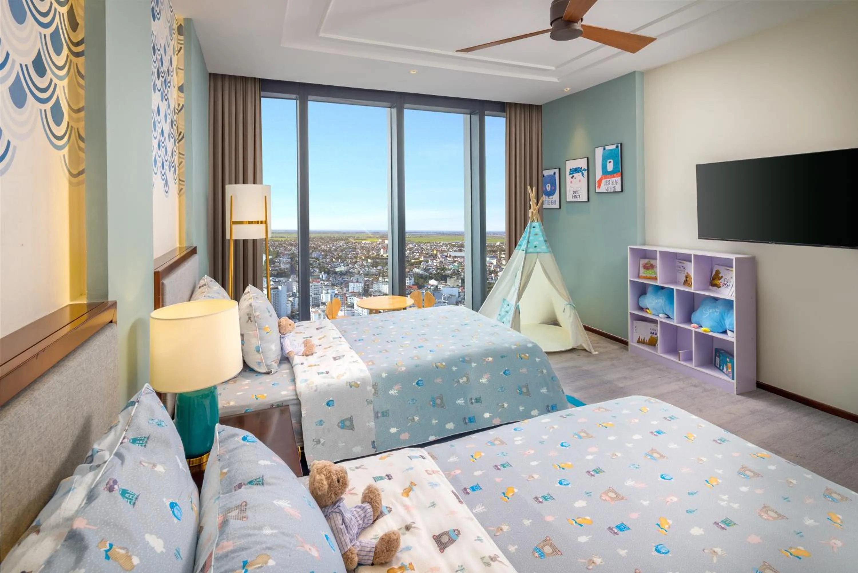 Family Room in Melia Vinpearl Hue