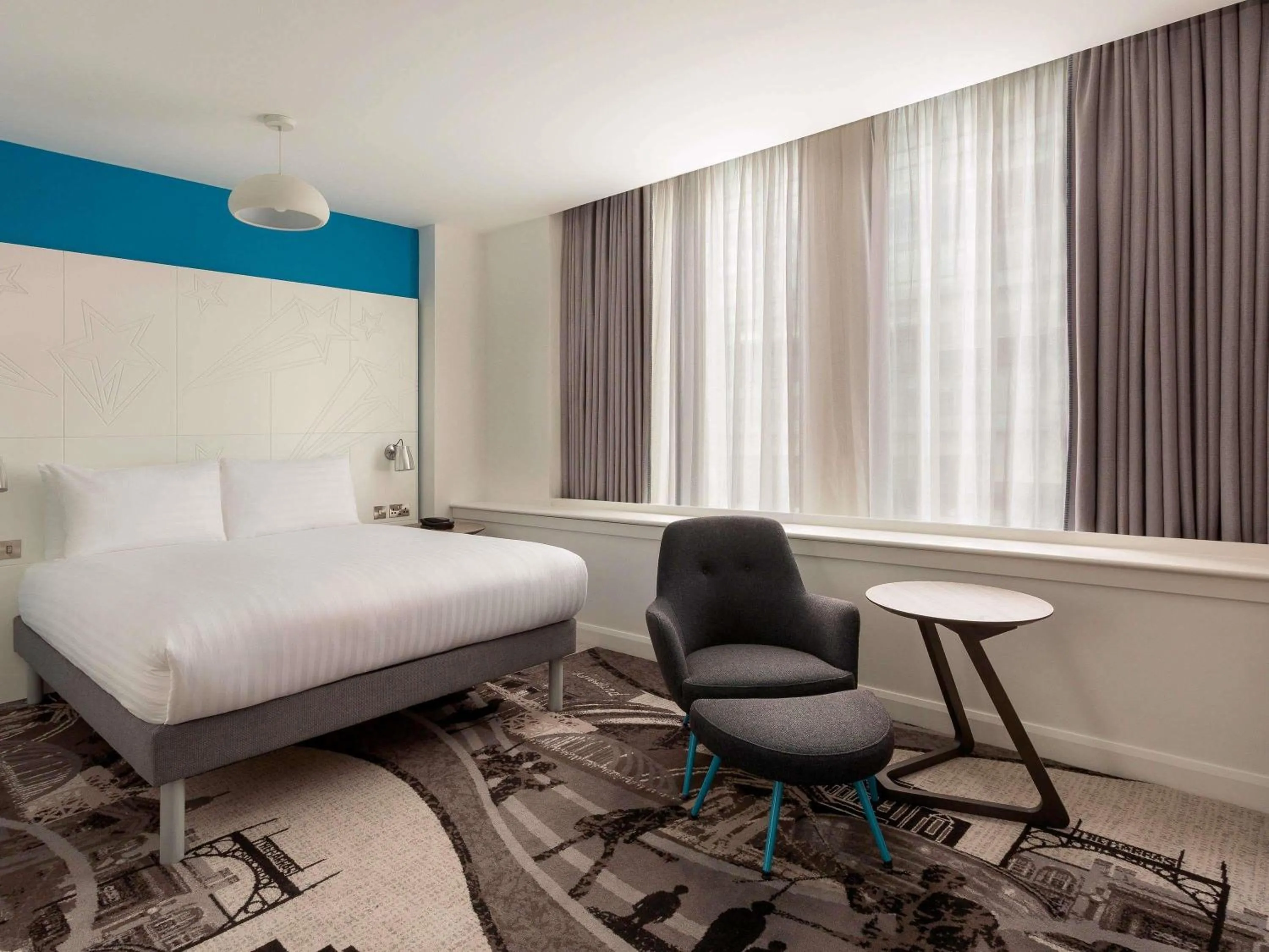 Queen Room in ibis Styles Glasgow Central