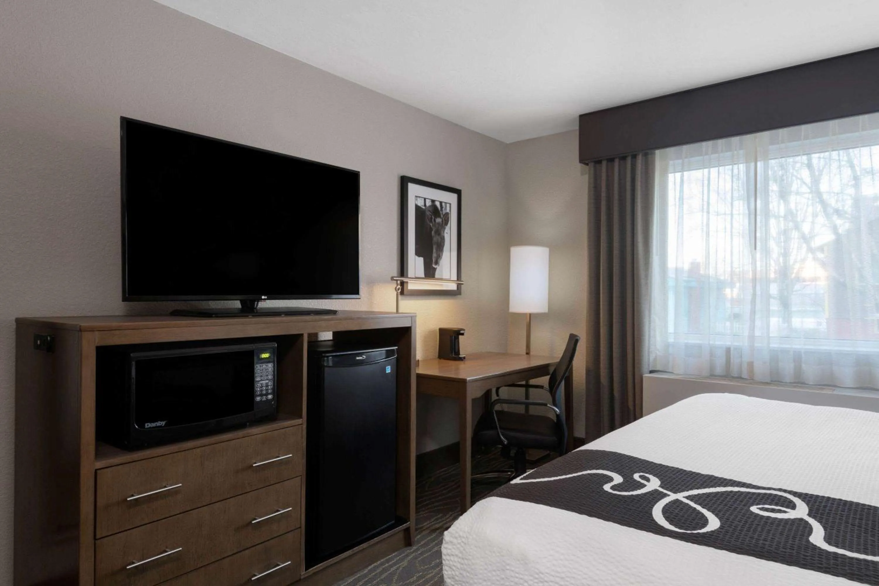 King Room in La Quinta by Wyndham Anchorage Airport