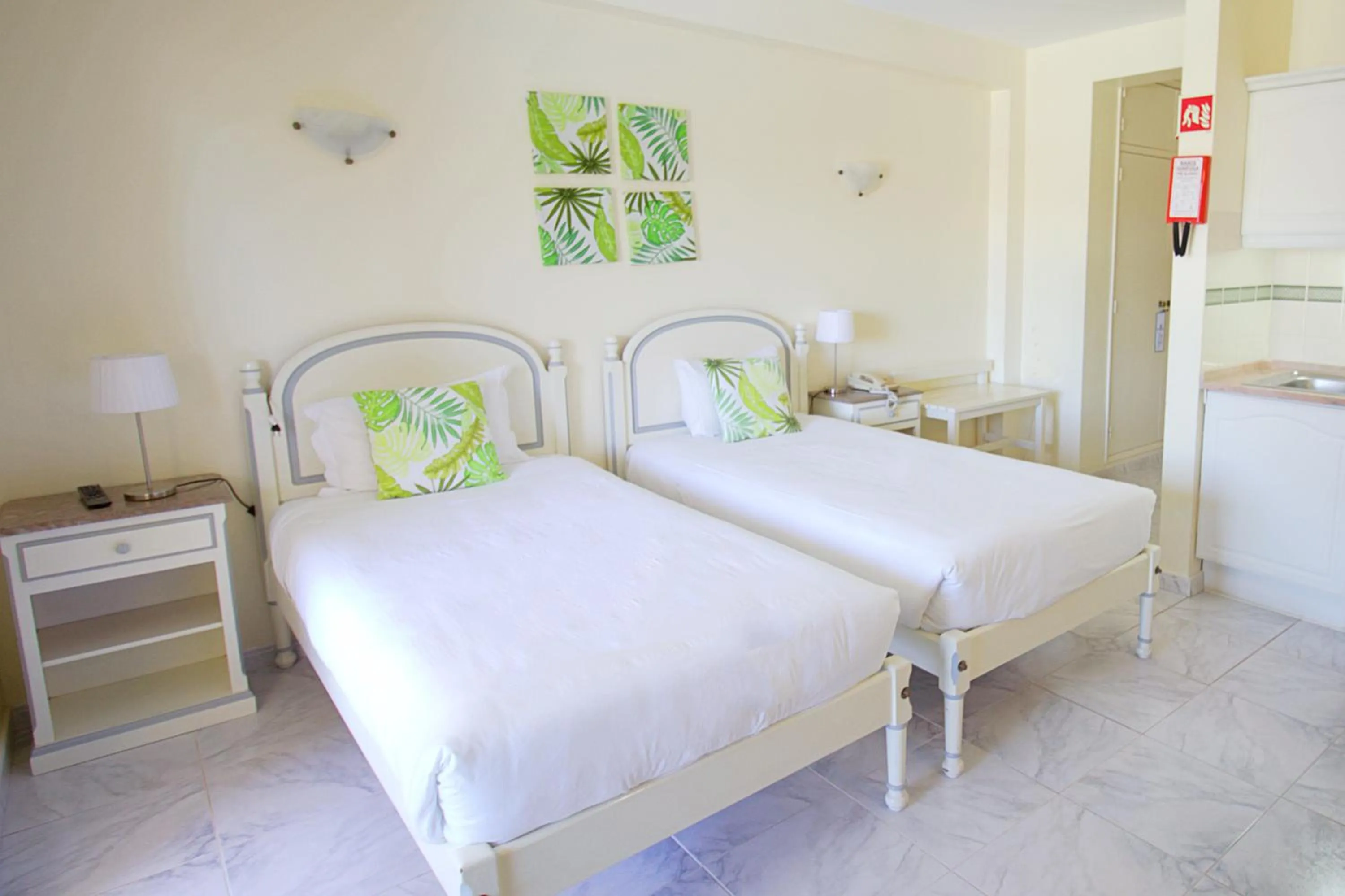 Studio with Pool View in WOT Algarve Soul