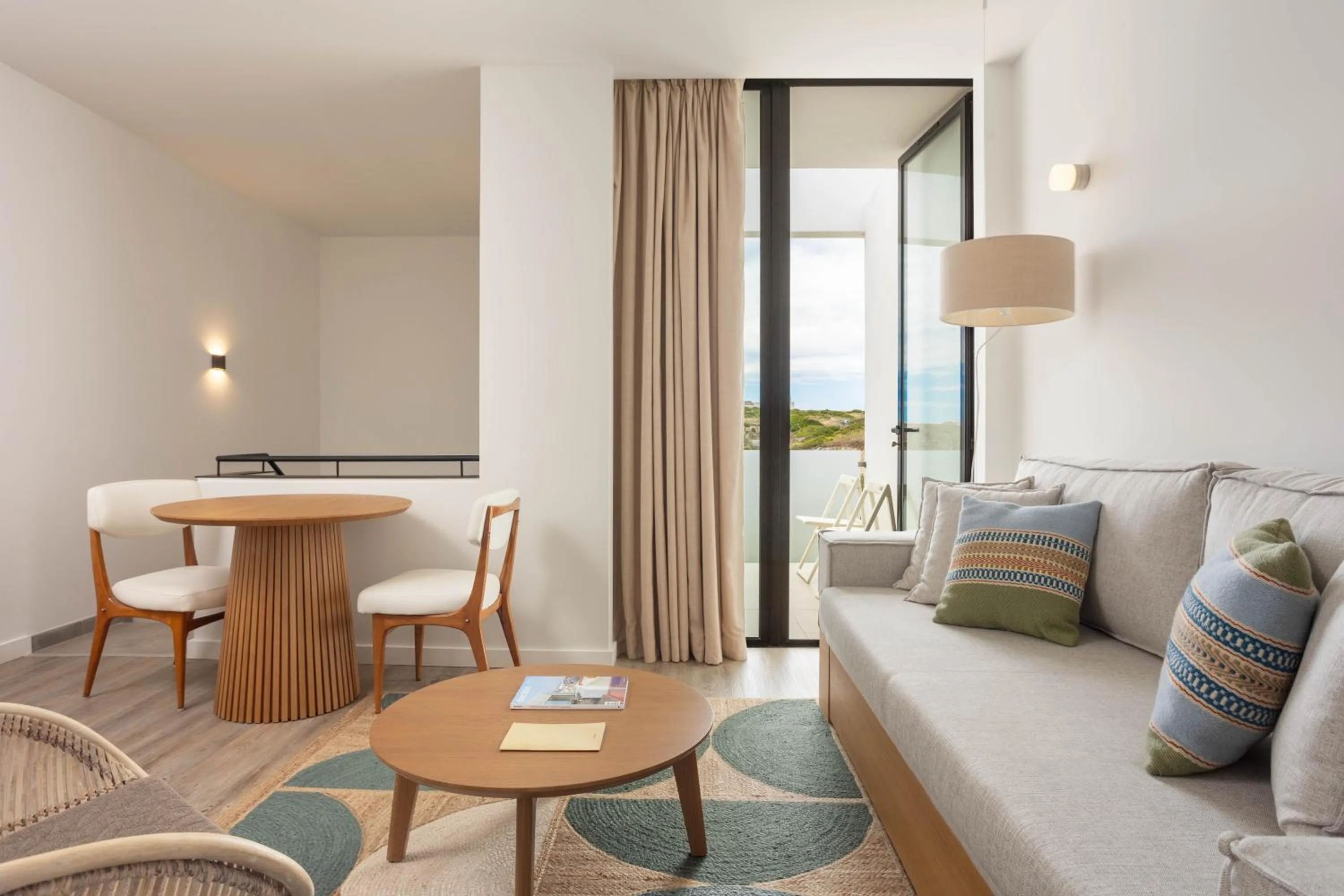 Duplex Suite in Memmo Baleeira - Design Hotels