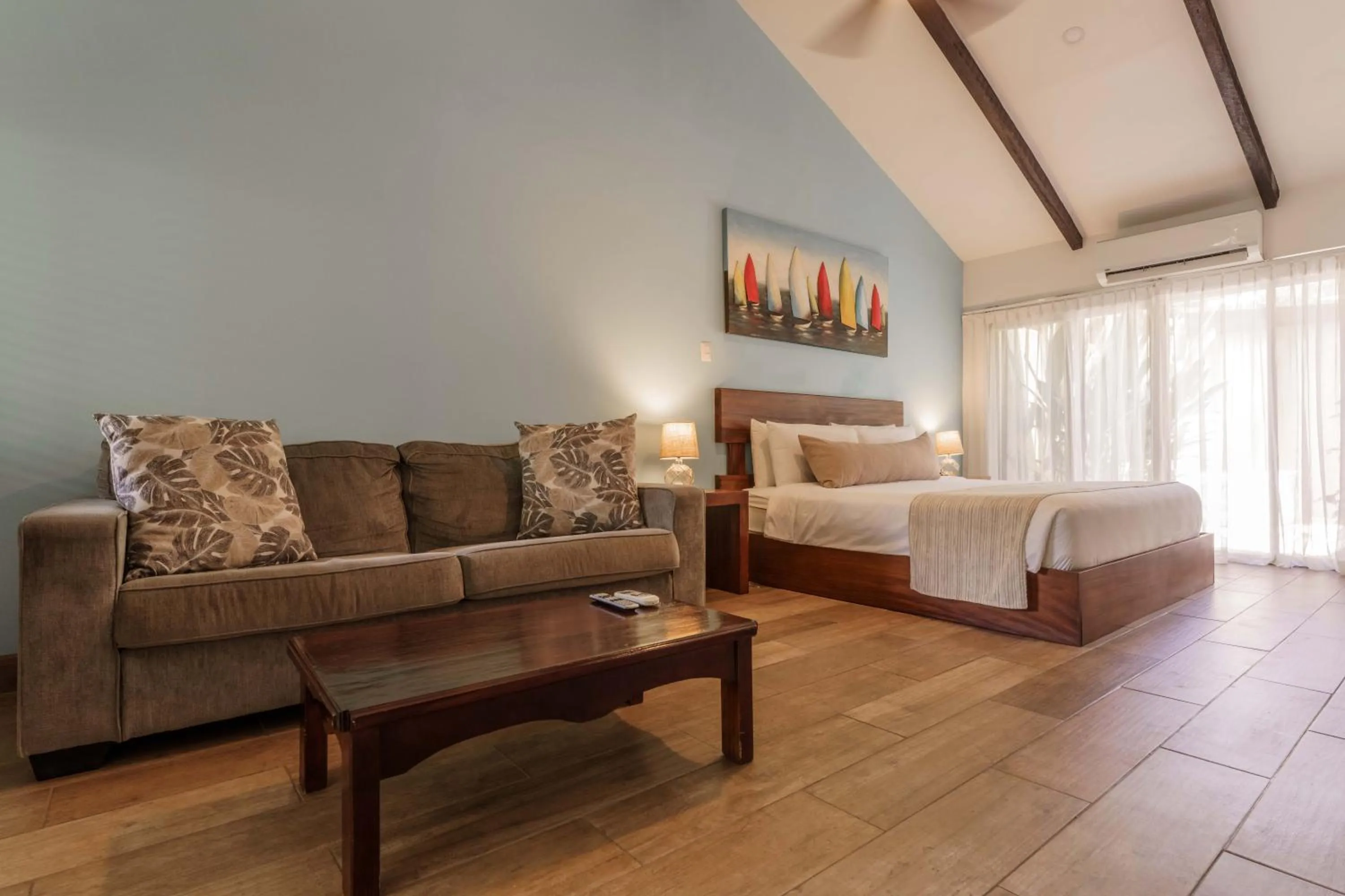 King Sun in Bahia del Sol Beach front Boutique Hotel