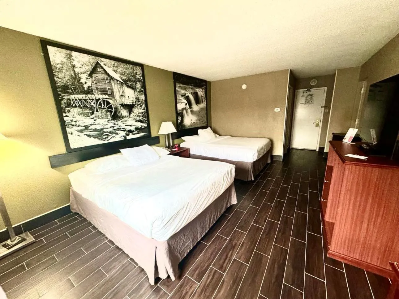 Queen Room with Two Queen Beds - Non-Smoking in Super 8 by Wyndham Frederick