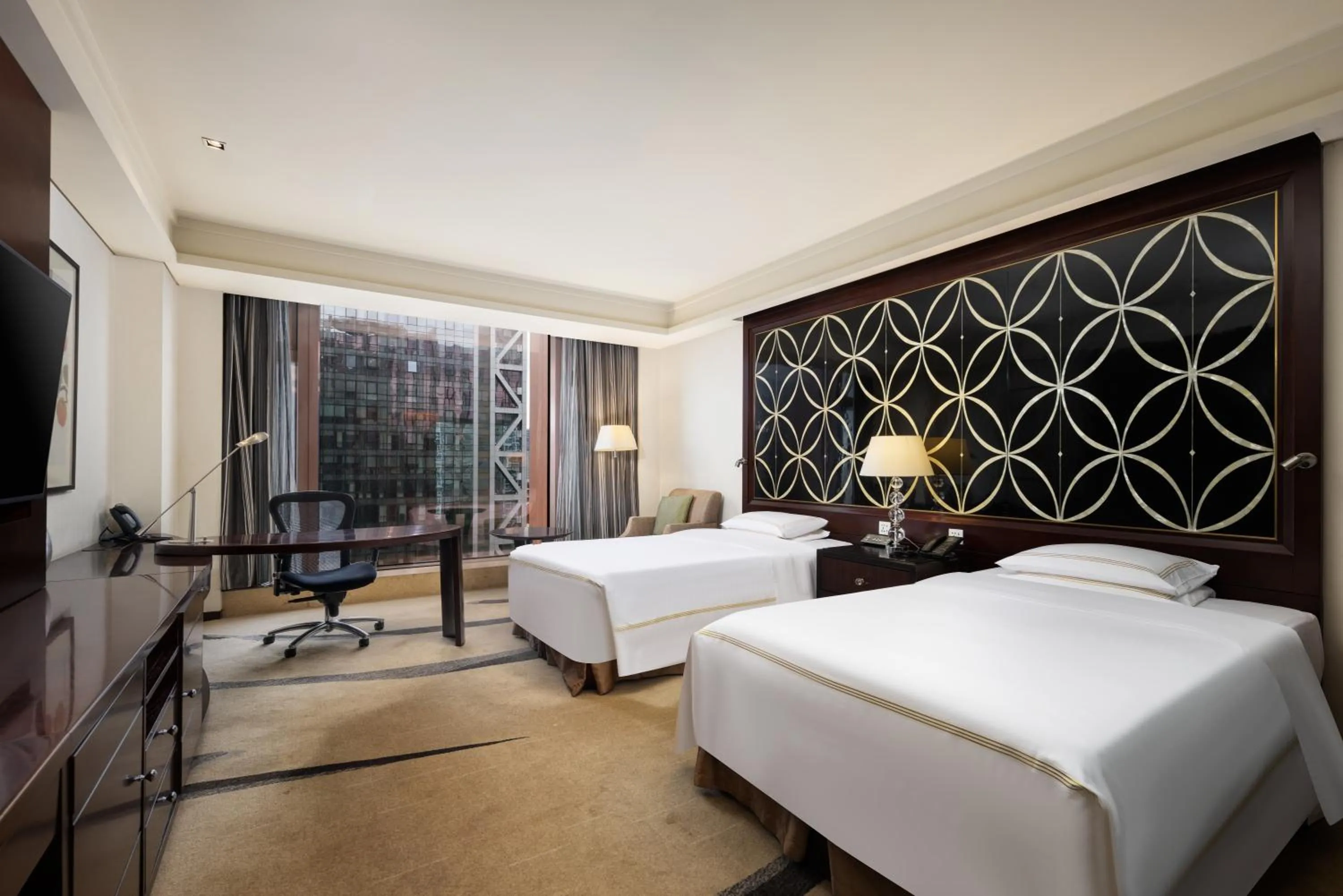 Deluxe Twin Room - Non-Smoking in Fairmont Beijing - 20 minutes to Forbidden City by metro
