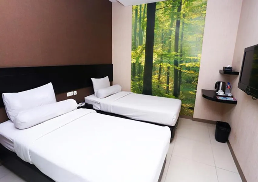 Superior Double or Twin Room in Vio Hotel Pasteur