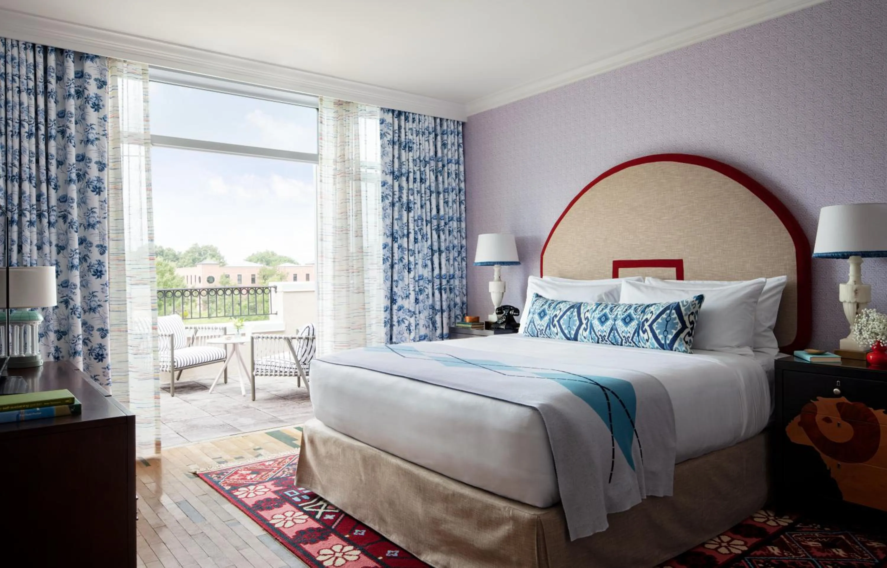 King Room with Balcony in Graduate by Hilton Chapel Hill