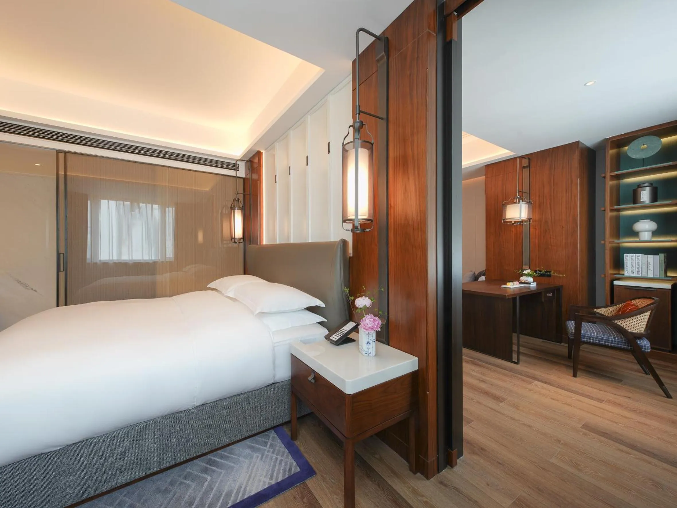 Business Suite in Kingdom Hotel