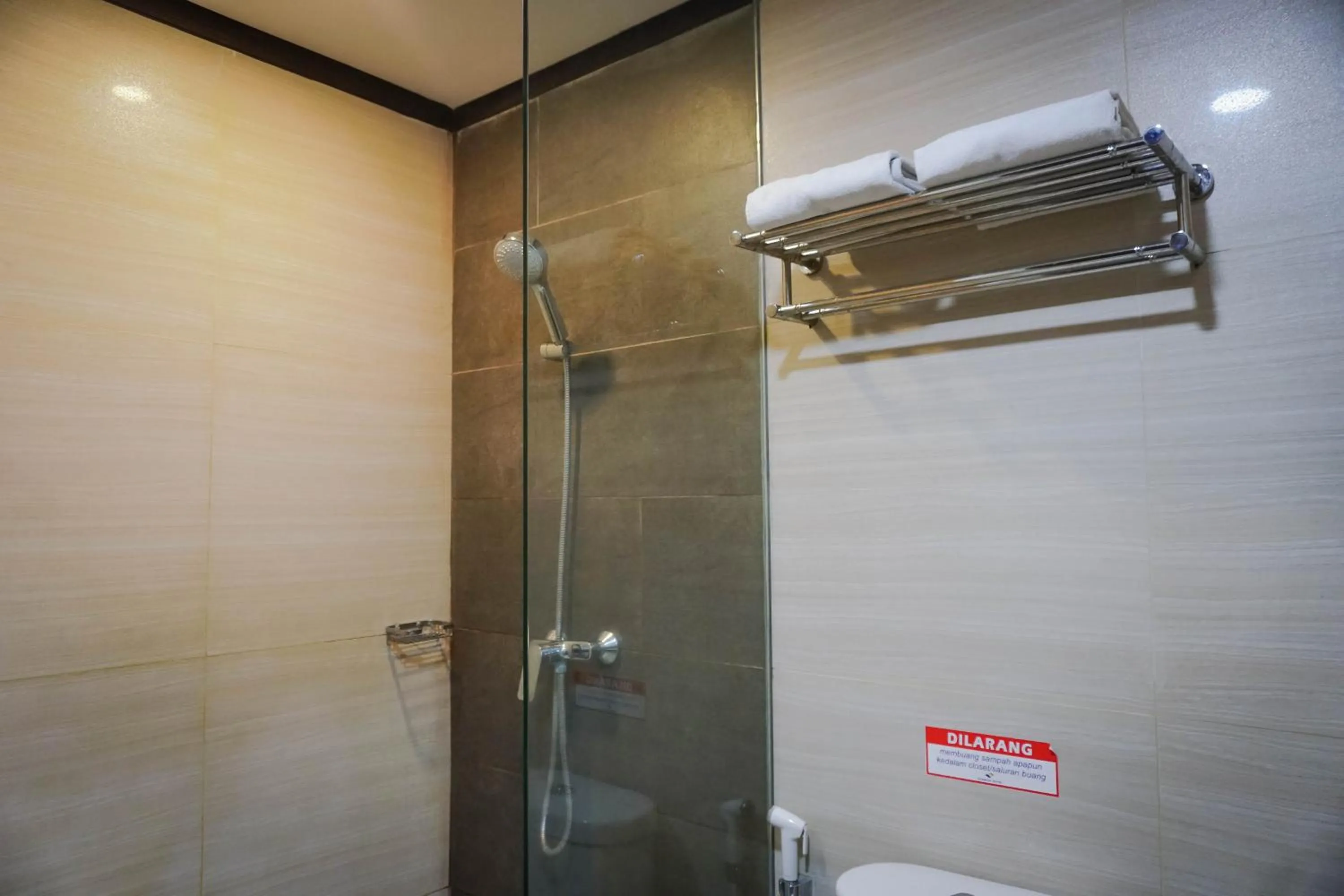 Deluxe Double Room without Balcony in Harmoni Hotel Garut