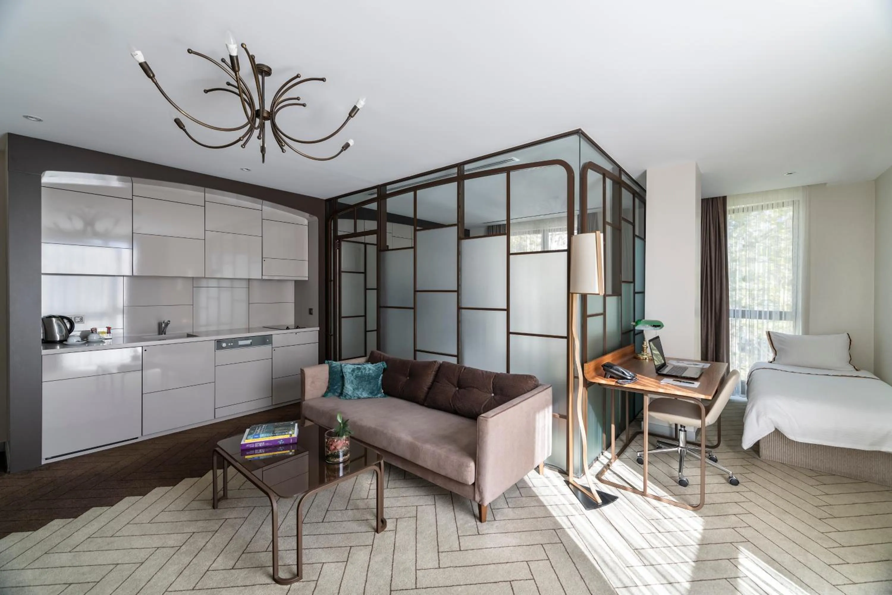 Executive Suite in Upsuites Hotel