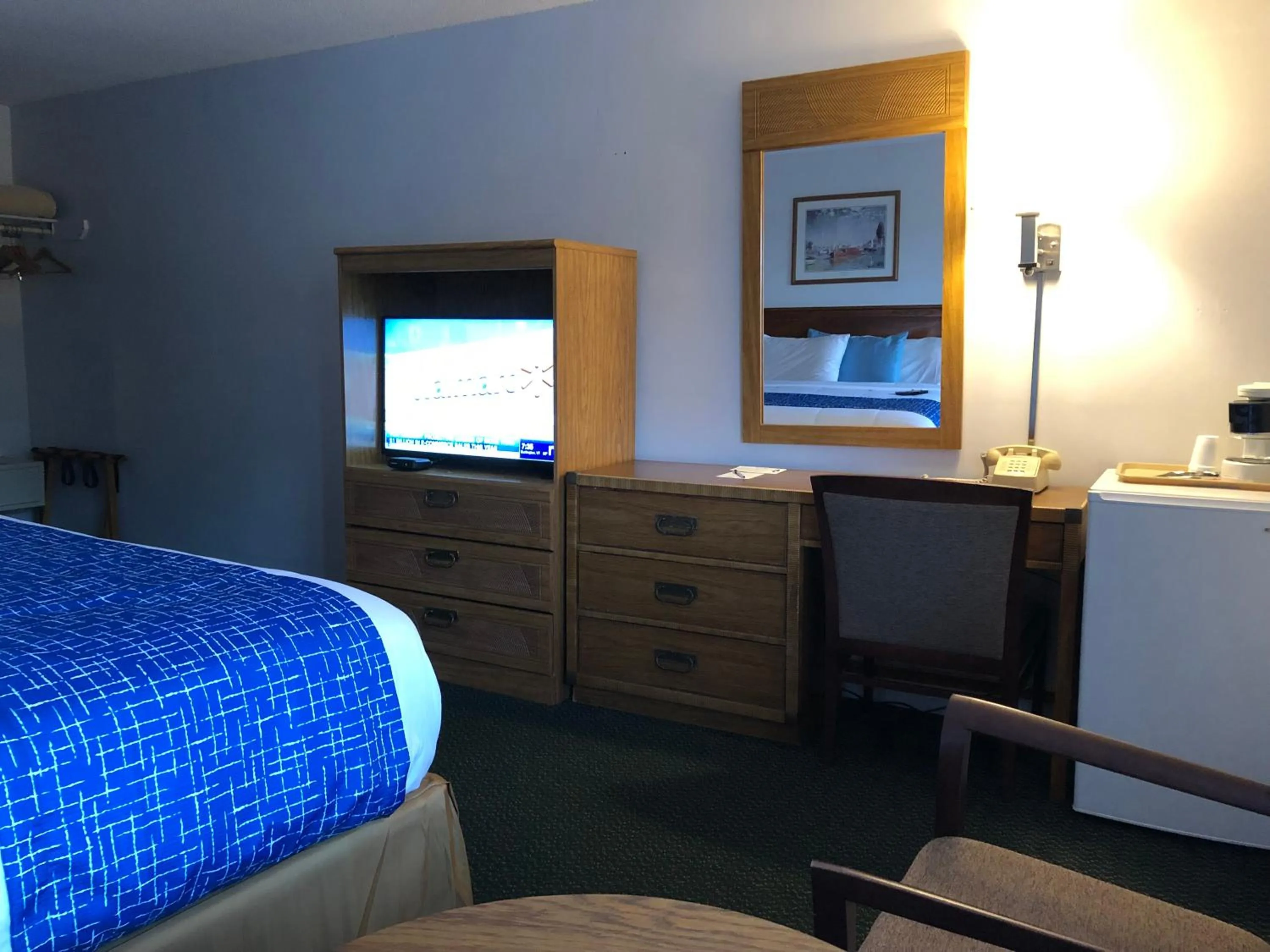King Room- Non-Smoking in Travelodge by Wyndham Cape Cod Area