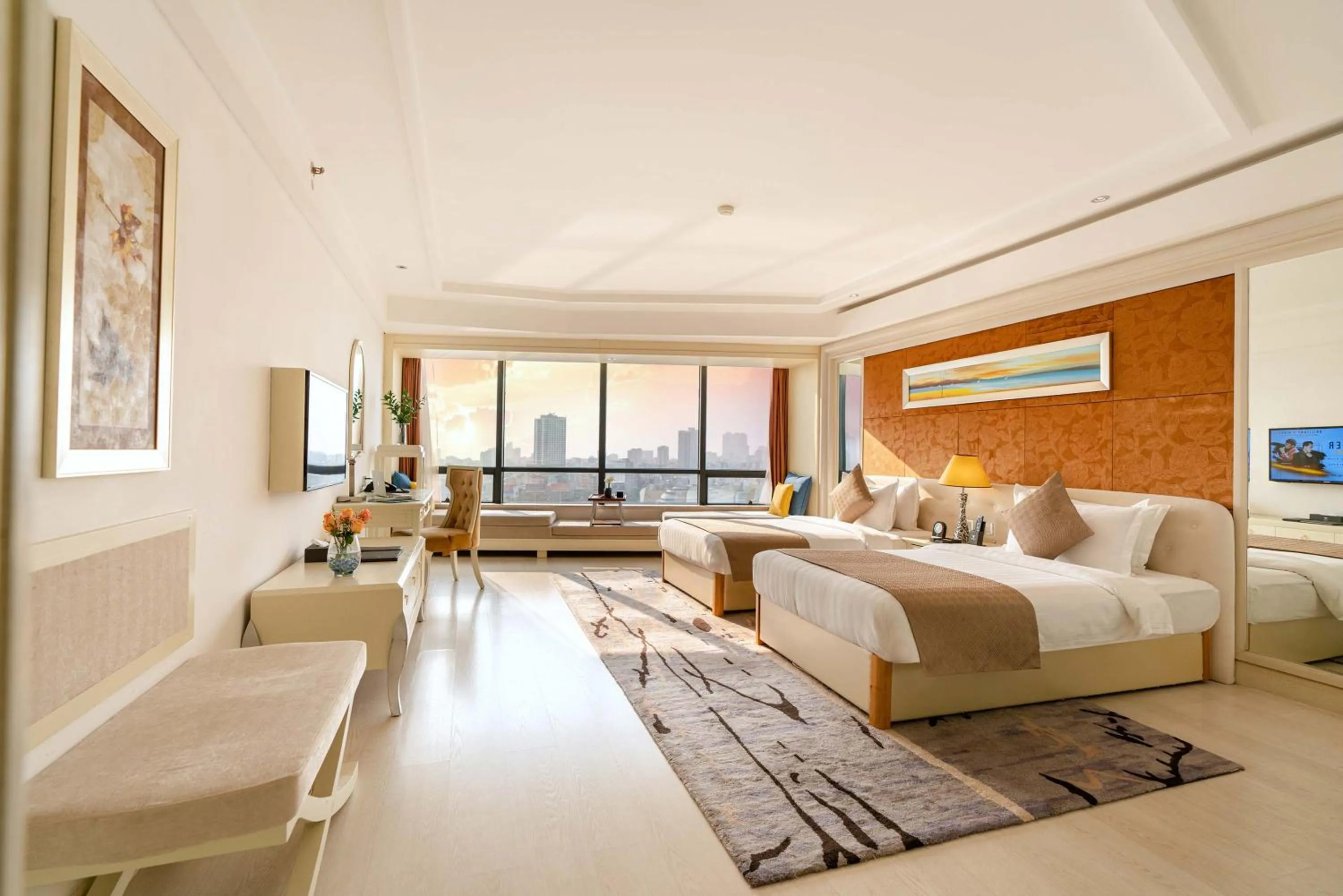 Junior Suite River Front Twin Room - Afternoon Tea Included Once Per Stay in Brilliant Hotel - Afternoon Tea Inclusive