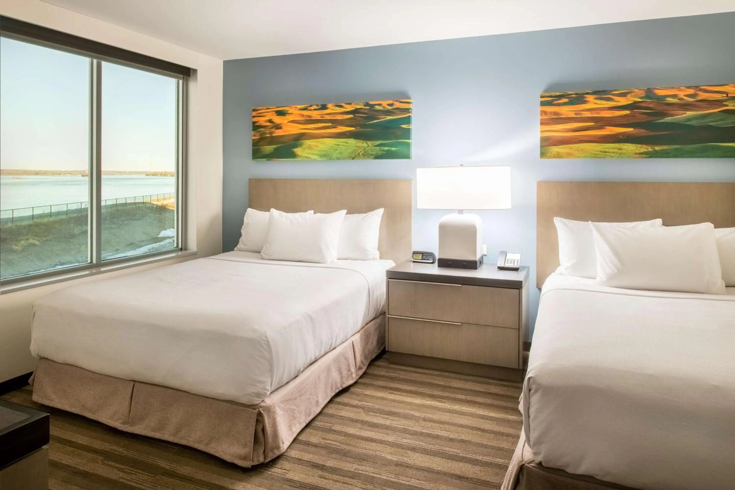 One-Bedroom Suite with Two Queen Beds with Sofa Bed, Kitchen and Tub - Disability Access in Hyatt House East Moline/Quad Cities