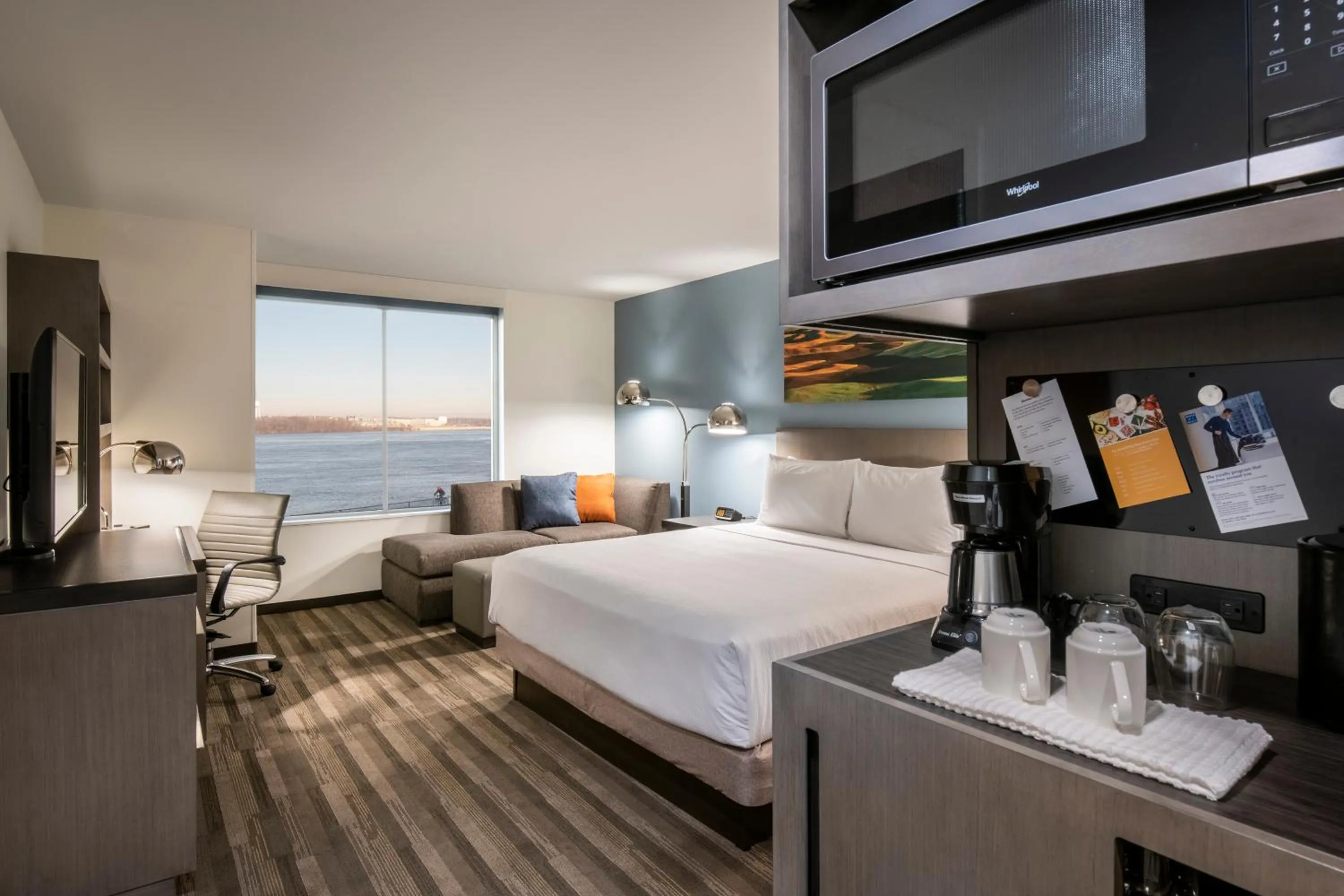 King Room - High Floor in Hyatt House East Moline/Quad Cities