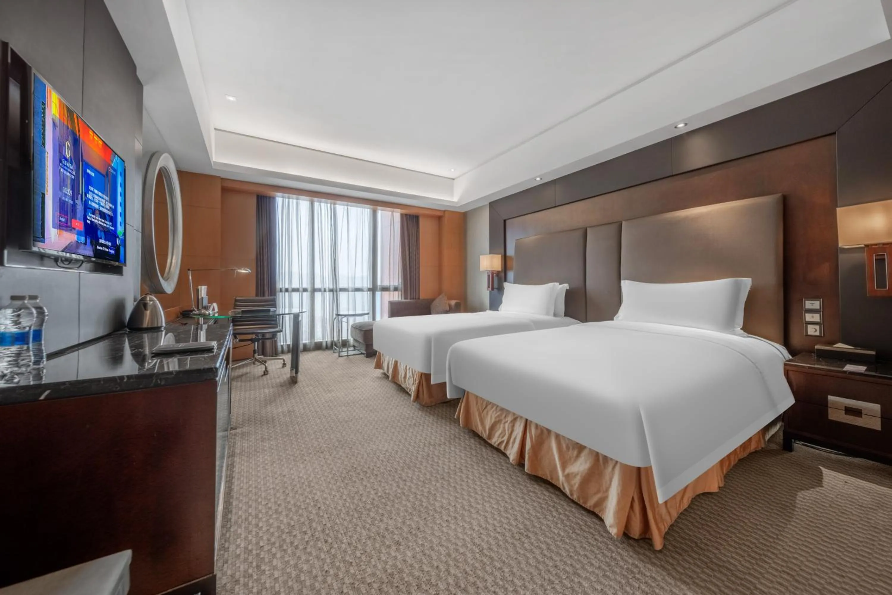 Deluxe Twin Room in Glenview ITC Plaza Chongqing