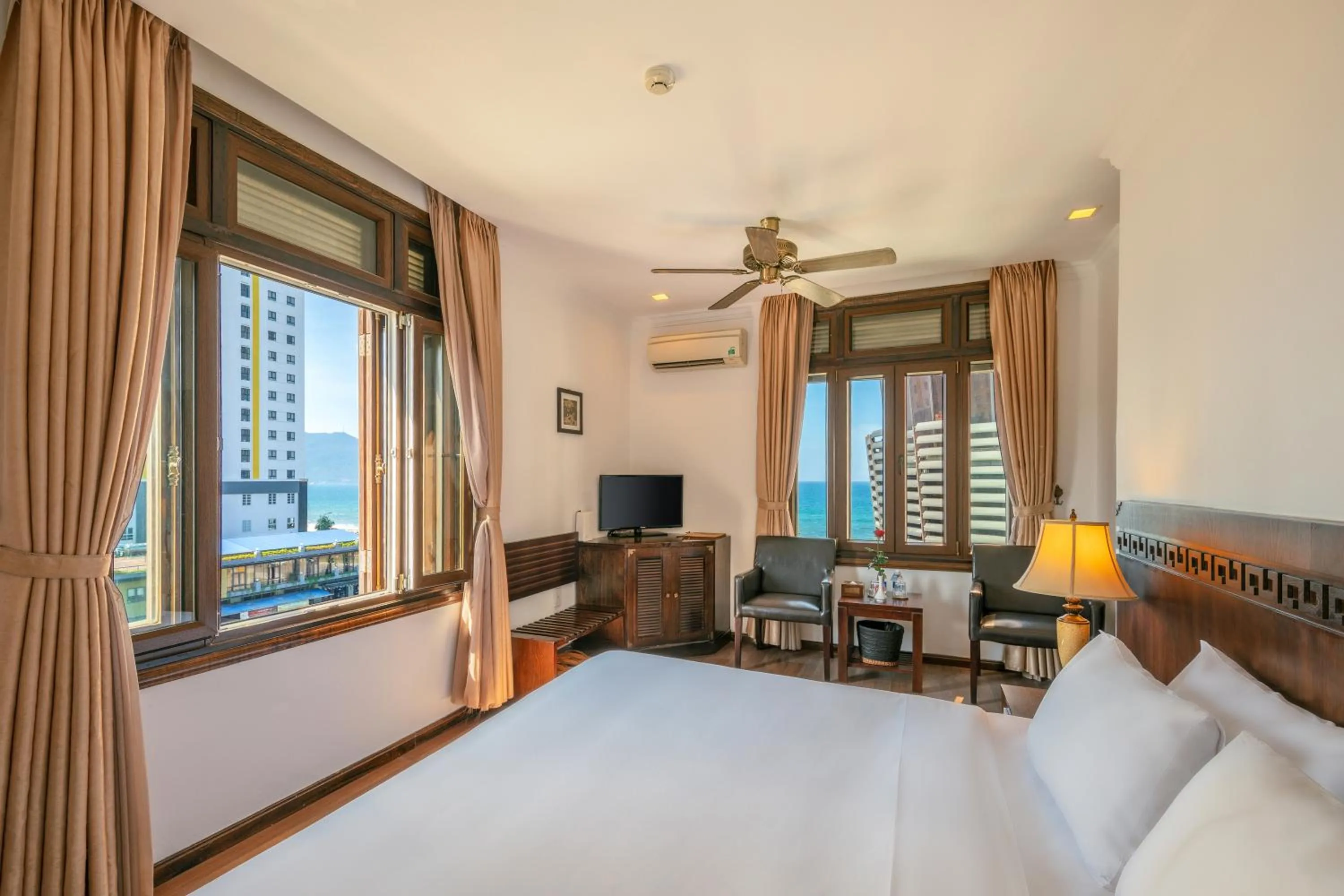 Deluxe Double Room with Sea View - single occupancy in Chu Hotel
