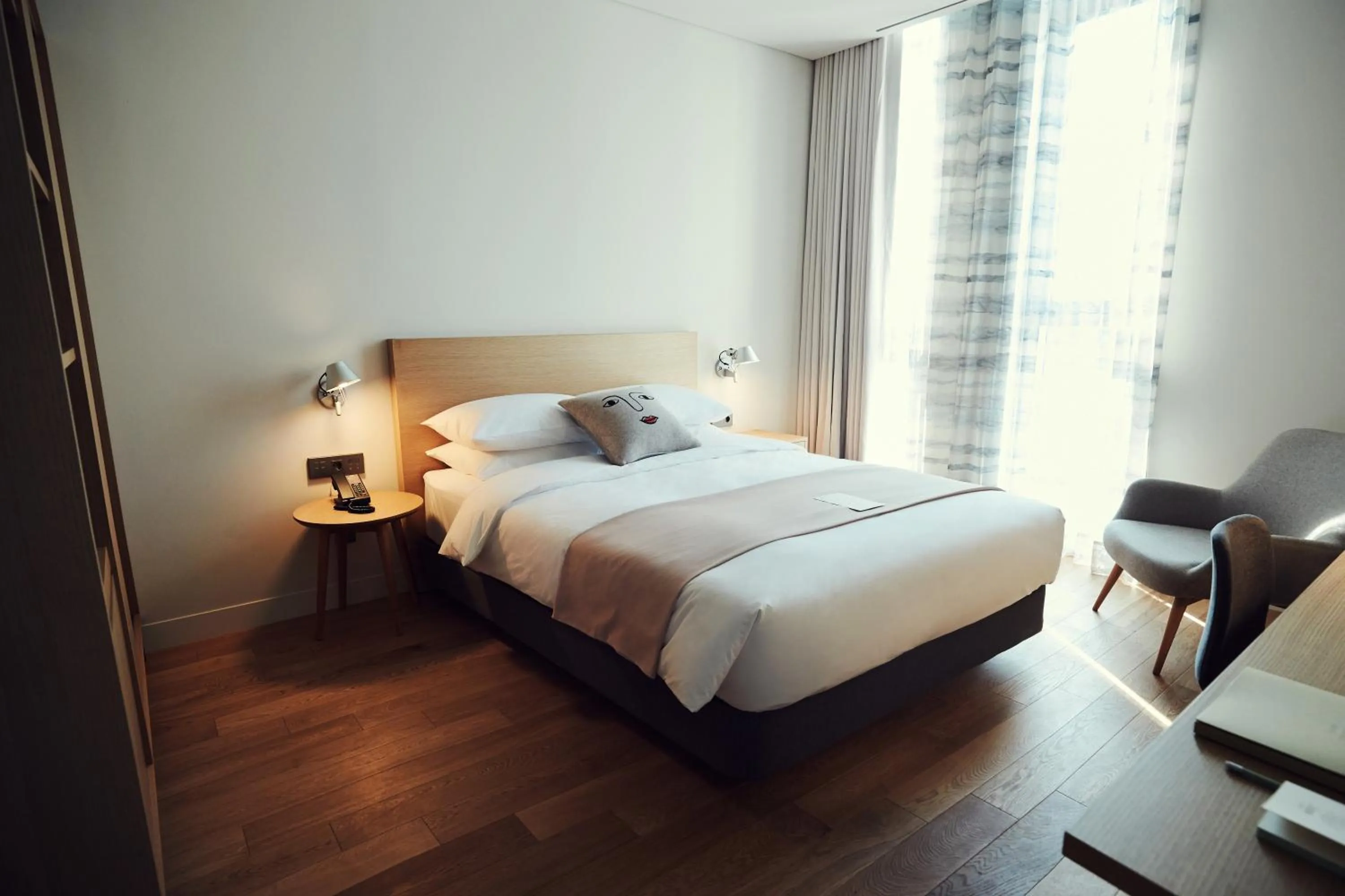 Standard Double Room in La Casa hotel Gwangmyeong