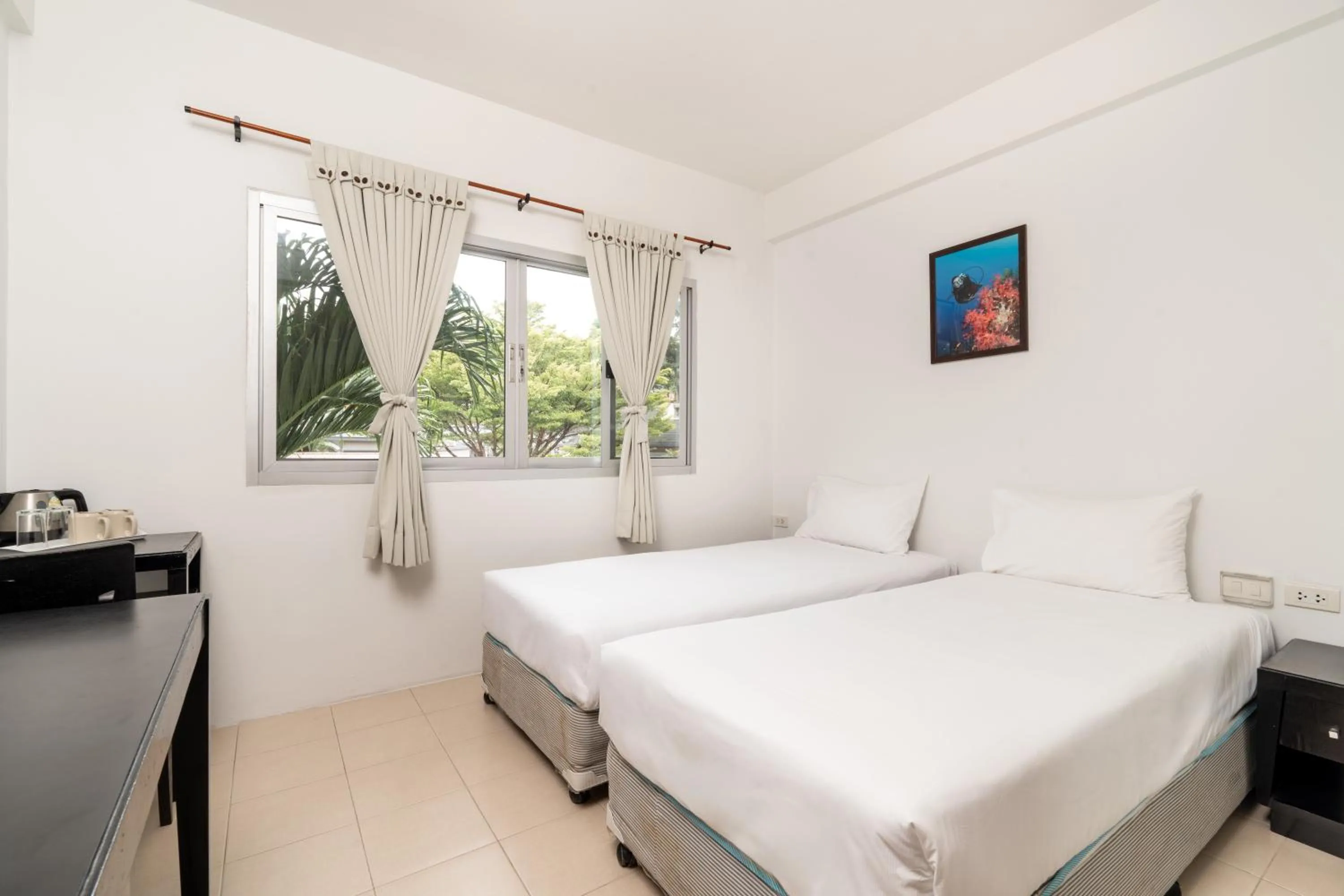 Standard Double or Twin Room in PP Charlie Beach Resort