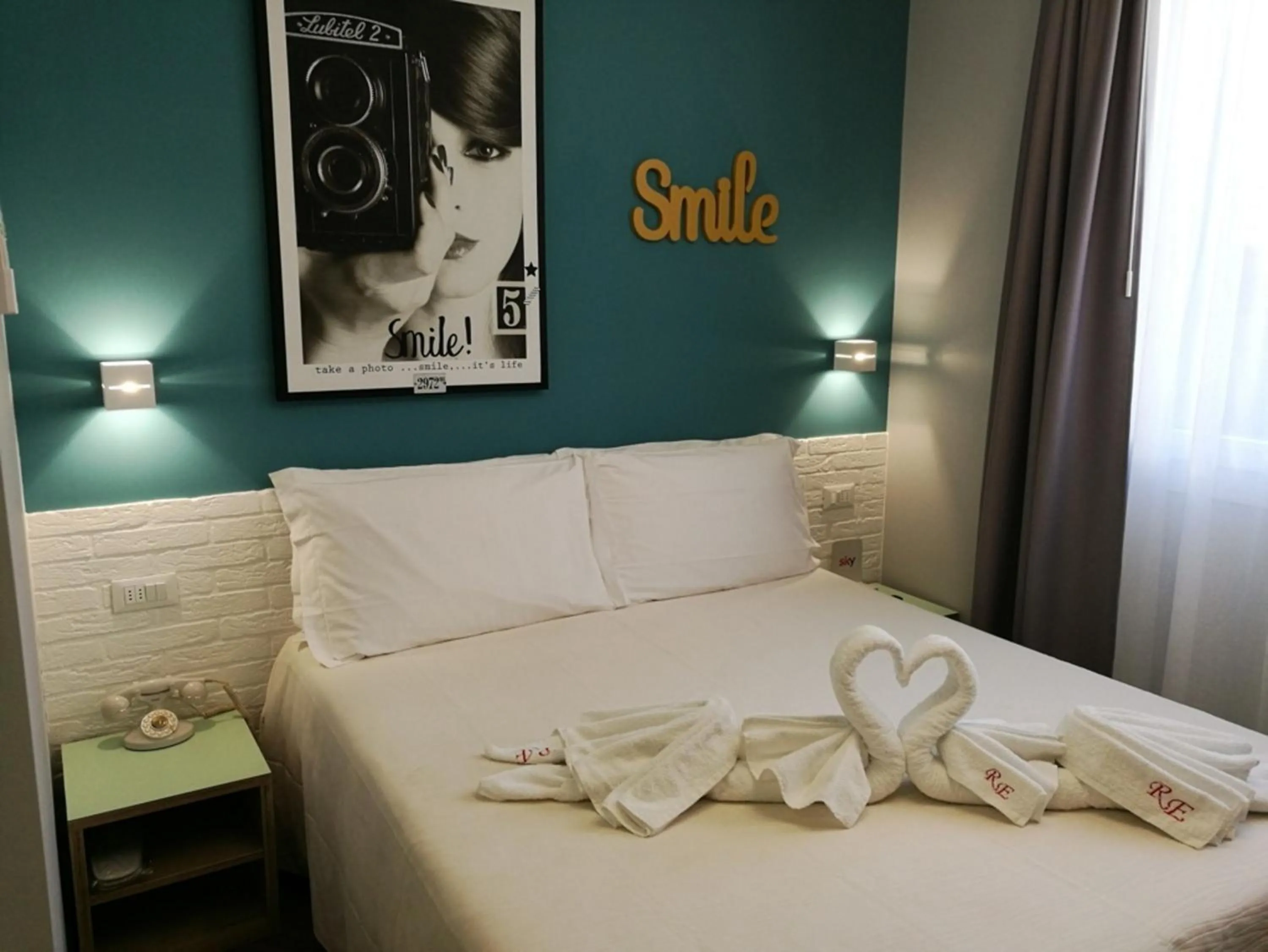 Deluxe Room with Bath - single occupancy in Residence Eleonora