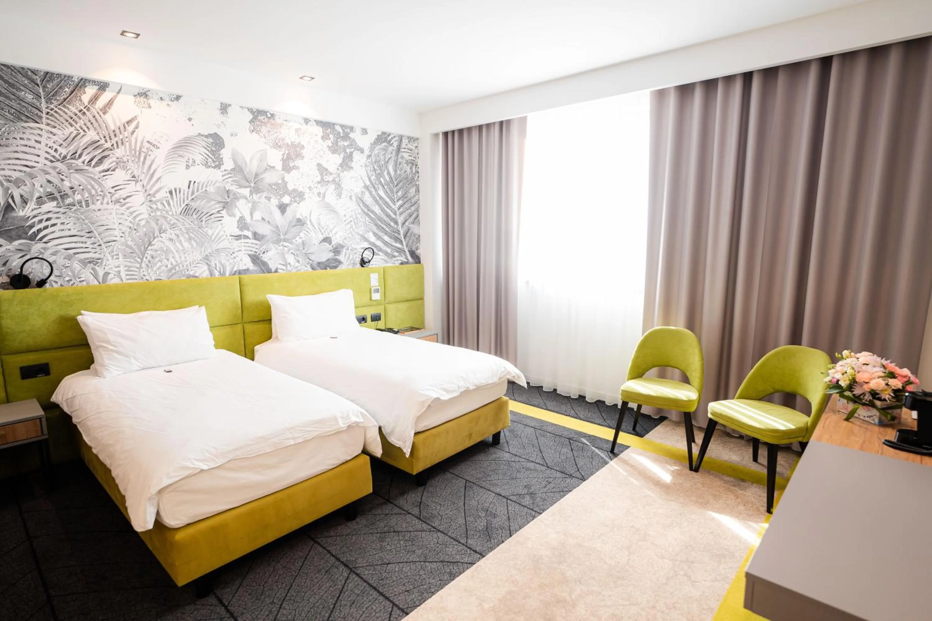 Superior King Room - single occupancy in Mandachi Hotel & SPA