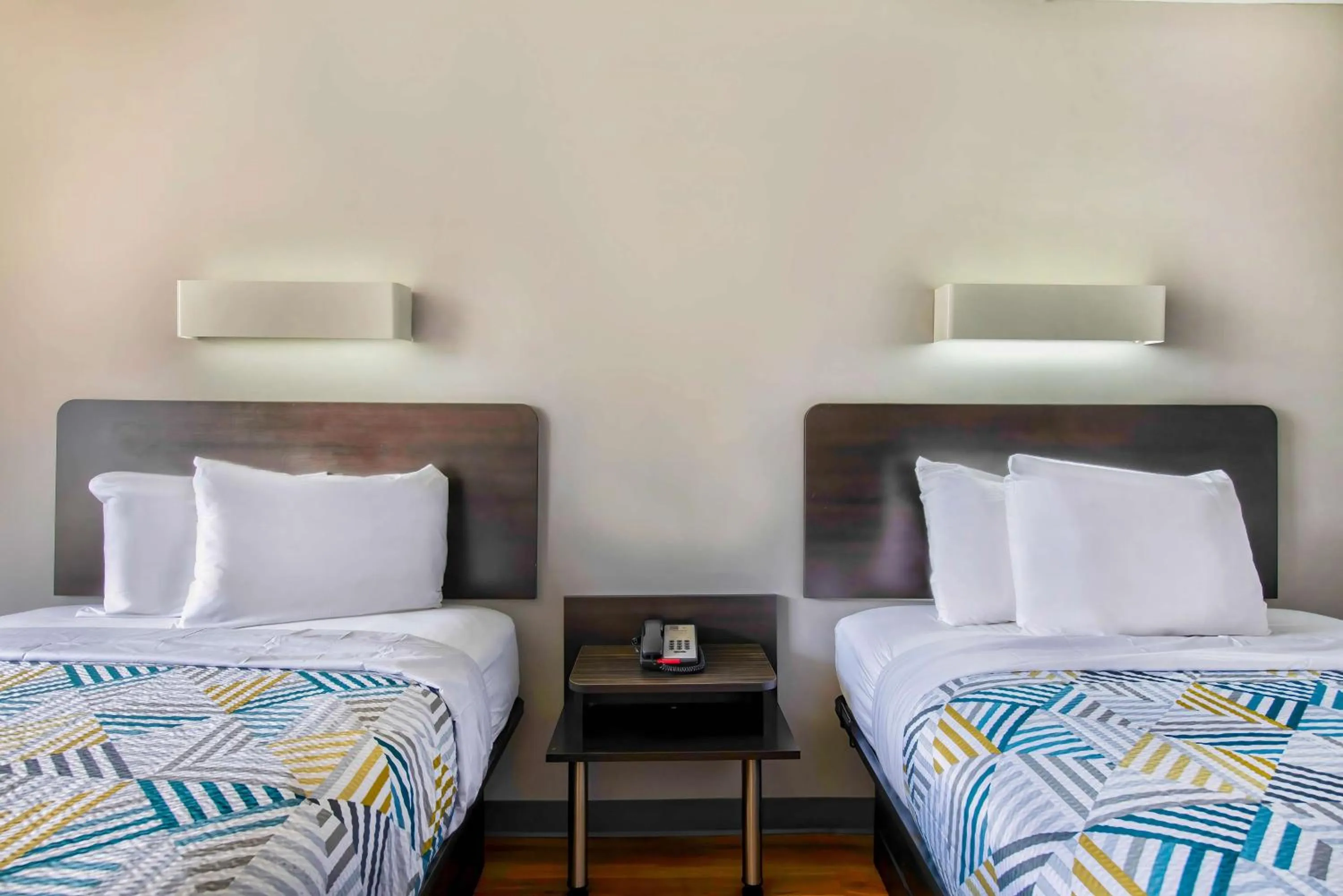 Premium Quadruple Room - Non-Smoking in Motel 6-Conyers, GA