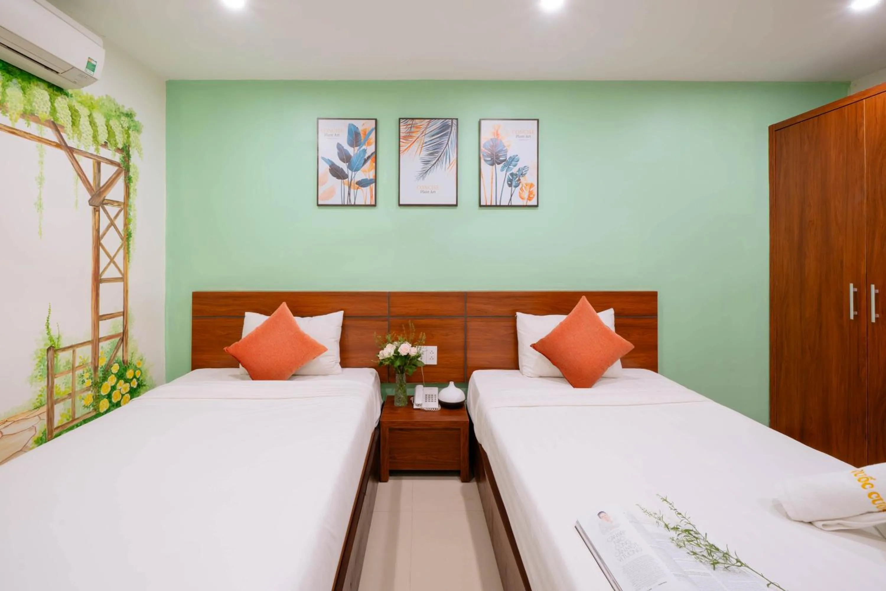 Superior Twin Room in Quoc Cuong Center Da Nang Hotel by Haviland