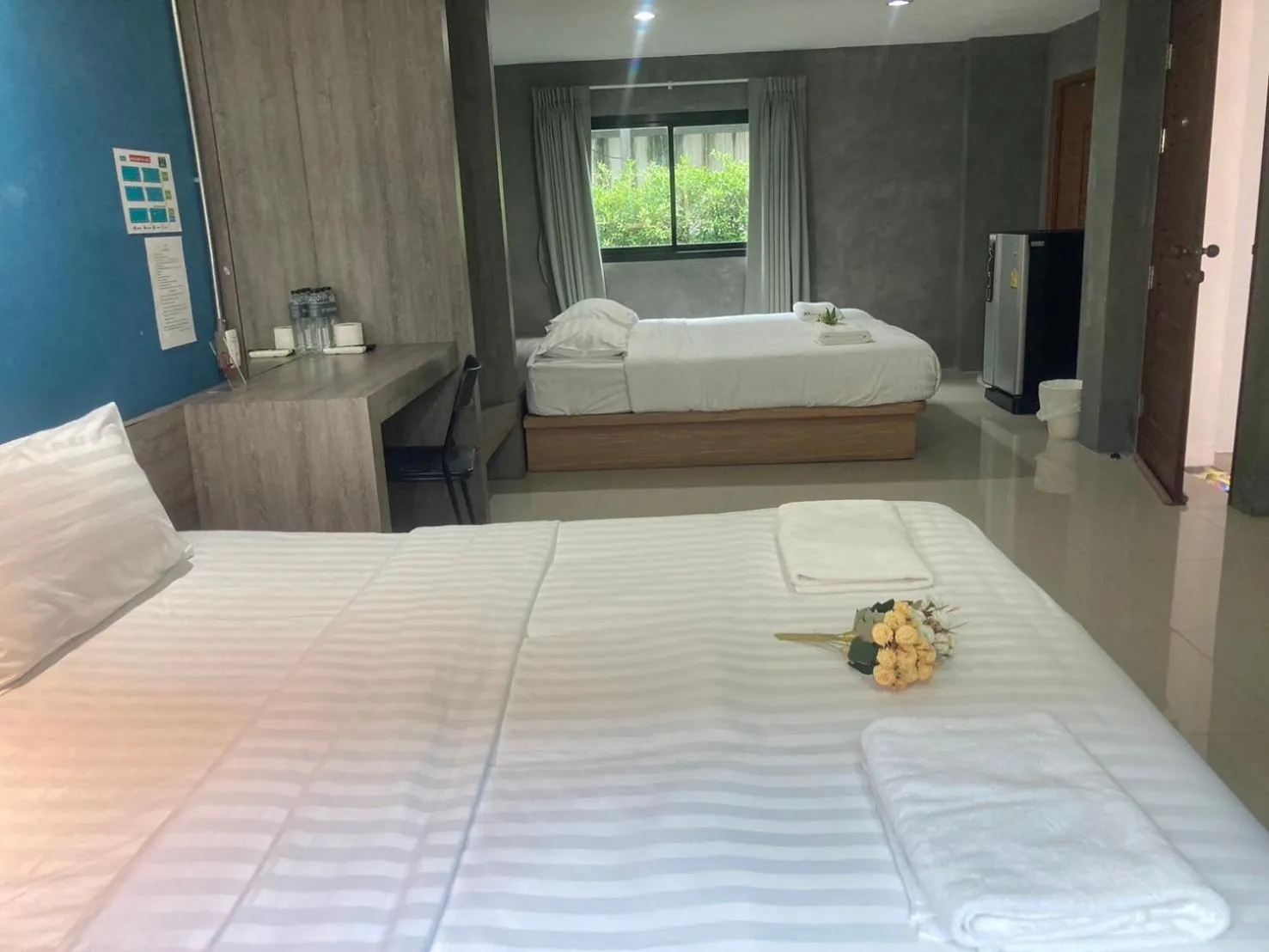 Quadruple Room with Shower in Matini Klong1