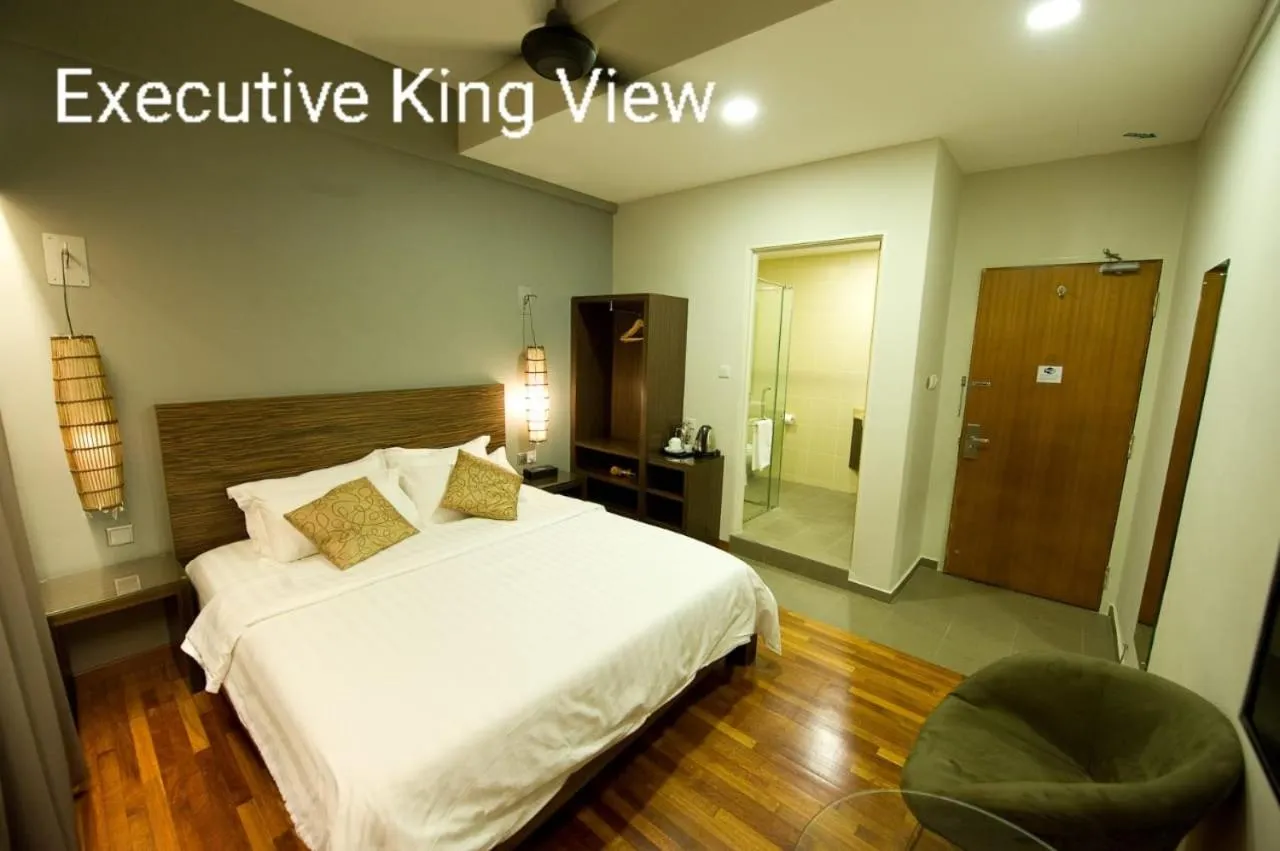 King Room in Riverside Boutique Hotel