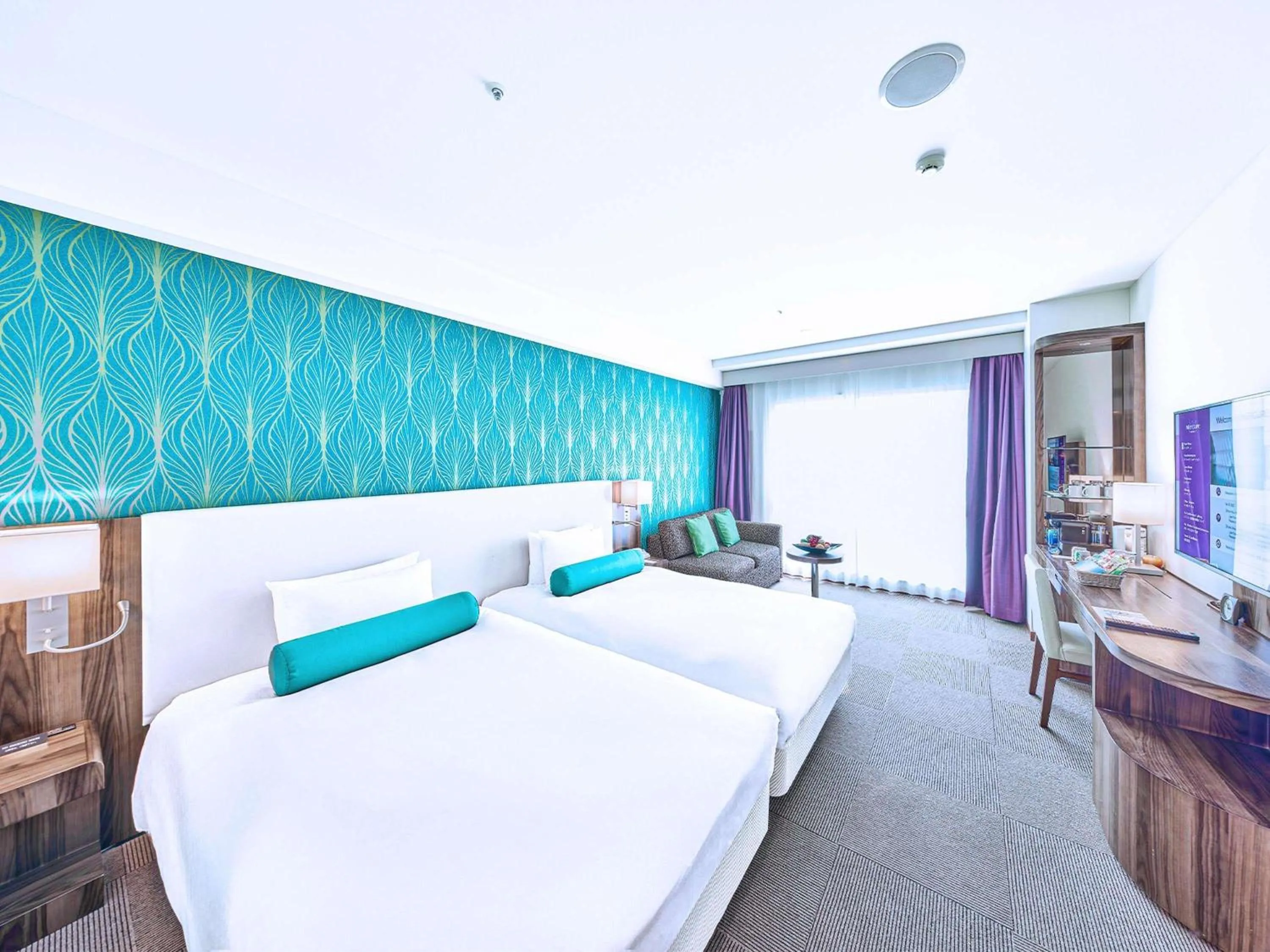 Superior Triple Room in Mercure Okinawa Naha