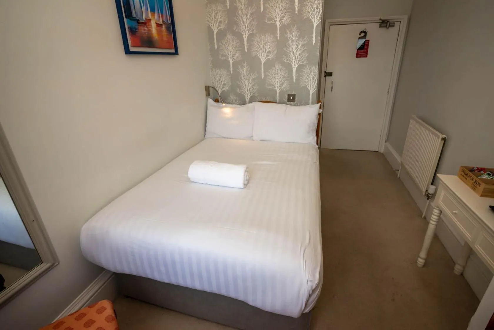 Small Double Room in Alexandra Hotel