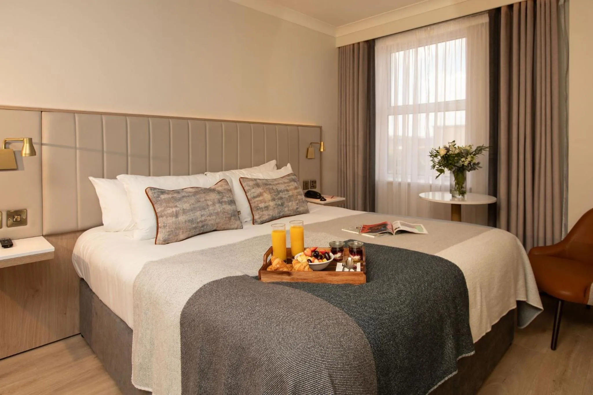 Deluxe King Room in The Address Sligo